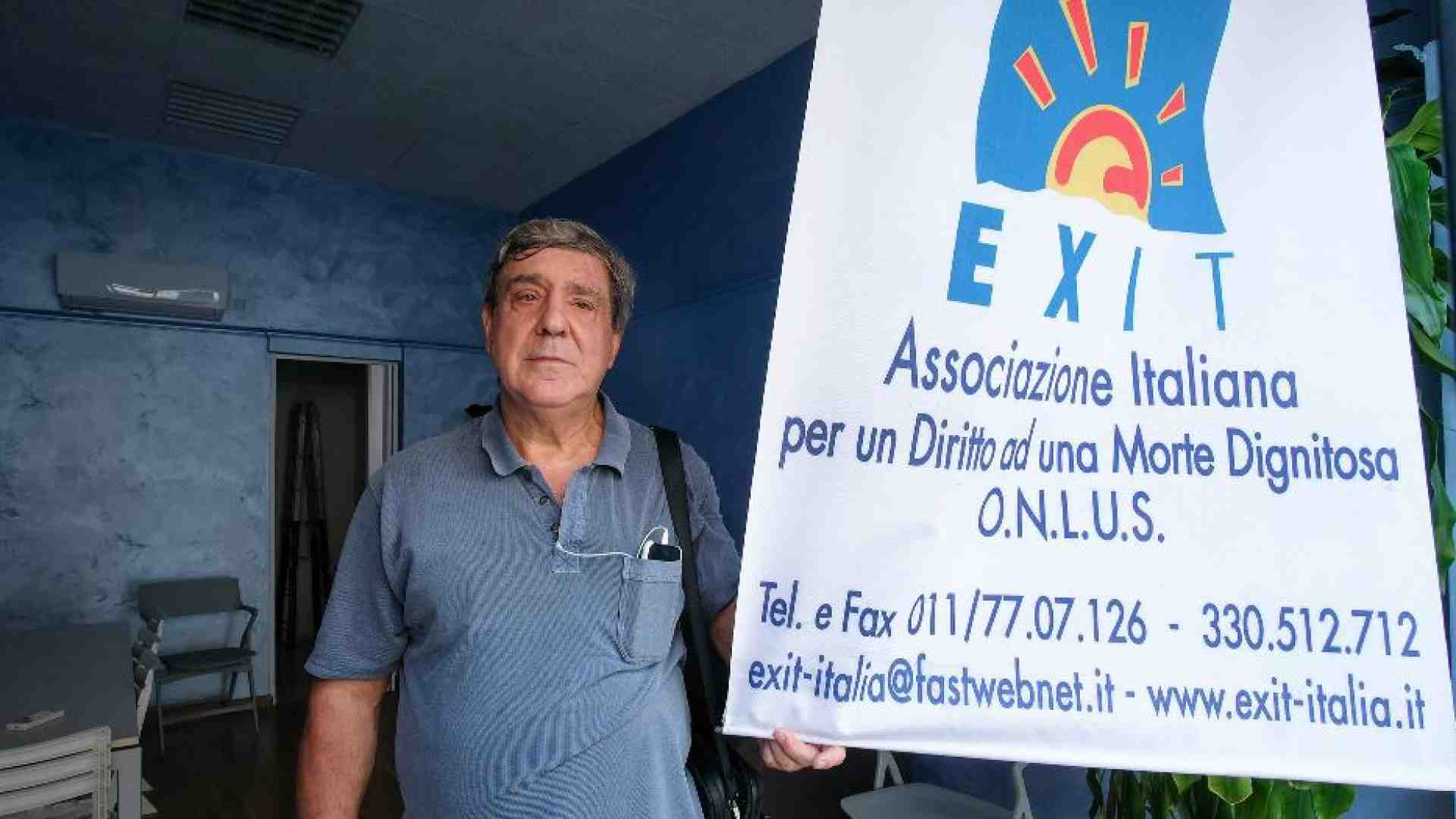 Immagine di Istigazione al suicidio: condannato chi aiutò una malata a morire in Svizzera
