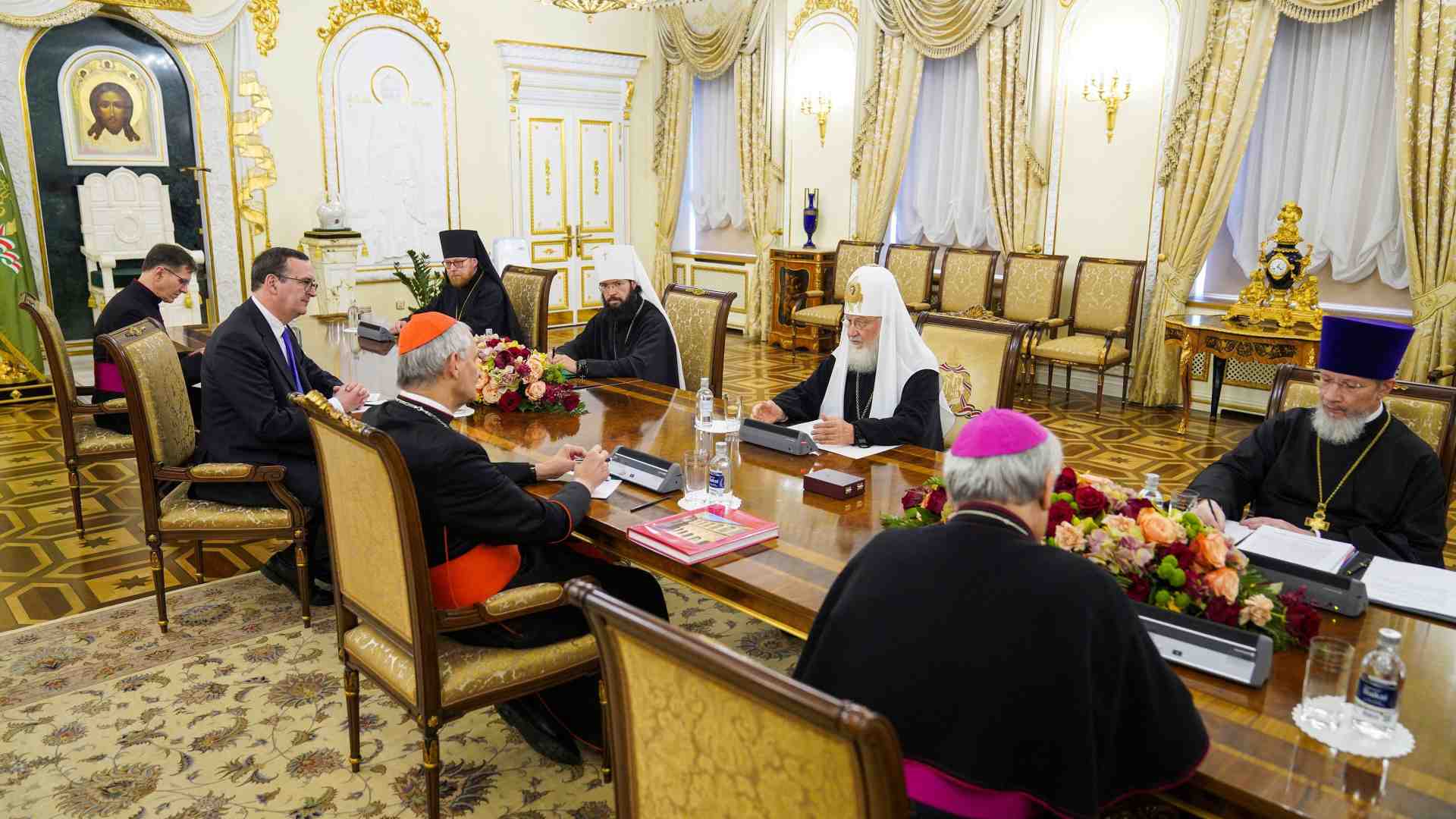 Immagine di Kirill durante l'incontro: "Lavorare insieme per la pace"
