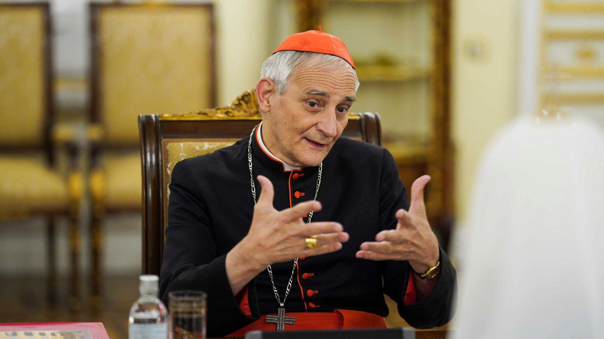 Immagine di Conclusa la missione a Mosca, ora Zuppi riferirà al Papa per "ulteriori passi"