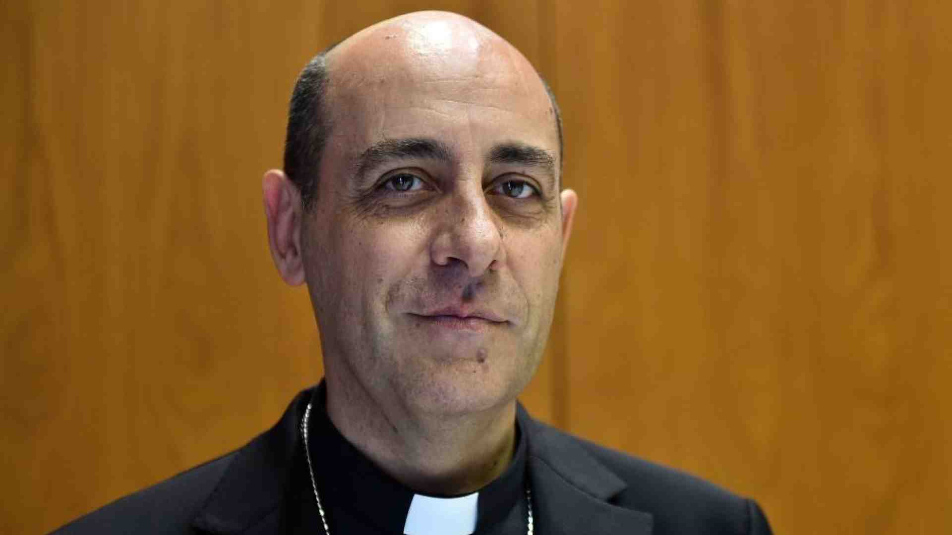 Immagine di Dottrina della Fede, Fernández prefetto. Il Papa: dar ragione della speranza