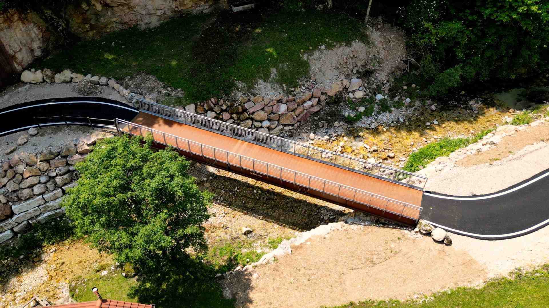 Immagine di Da Giazza a Cogollo in bici: la ciclopedonale Val d’Illasi