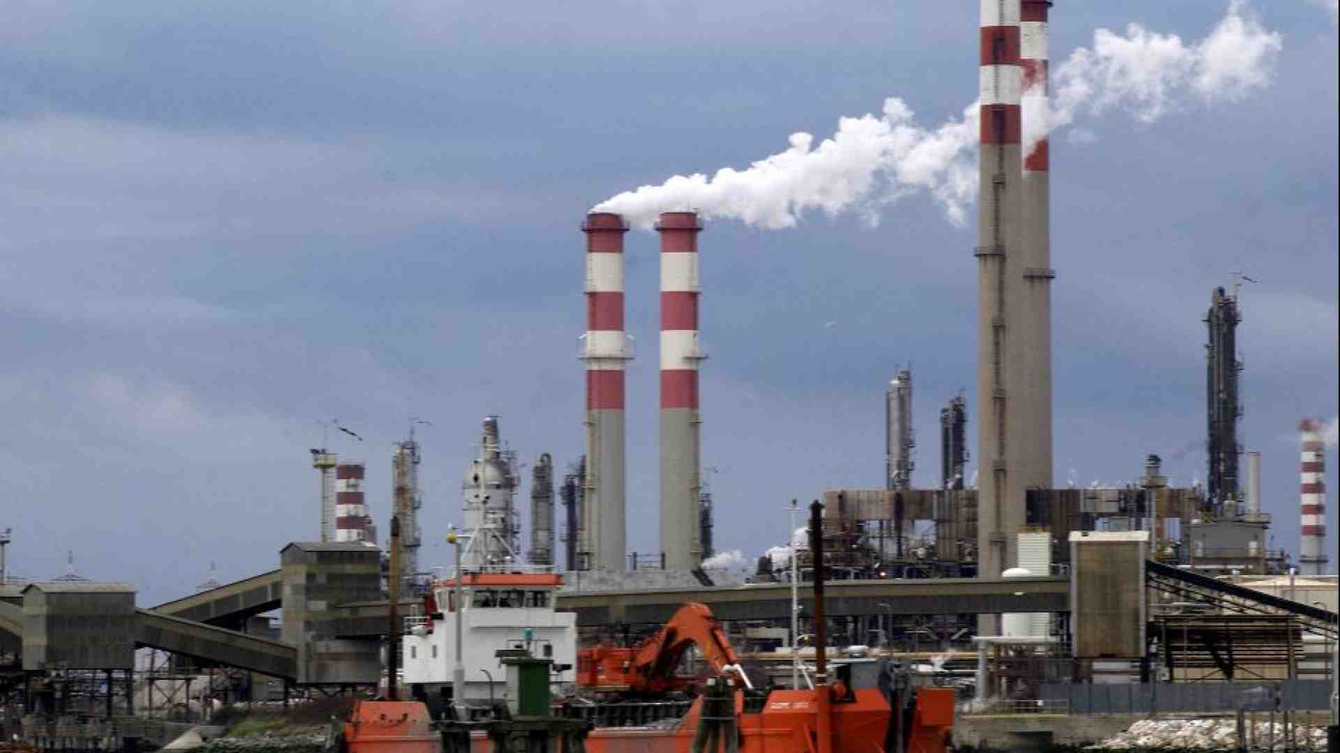 Immagine di Metalli, diossine, idrocarburi: ecco i 42 siti contaminati. E pericolosi