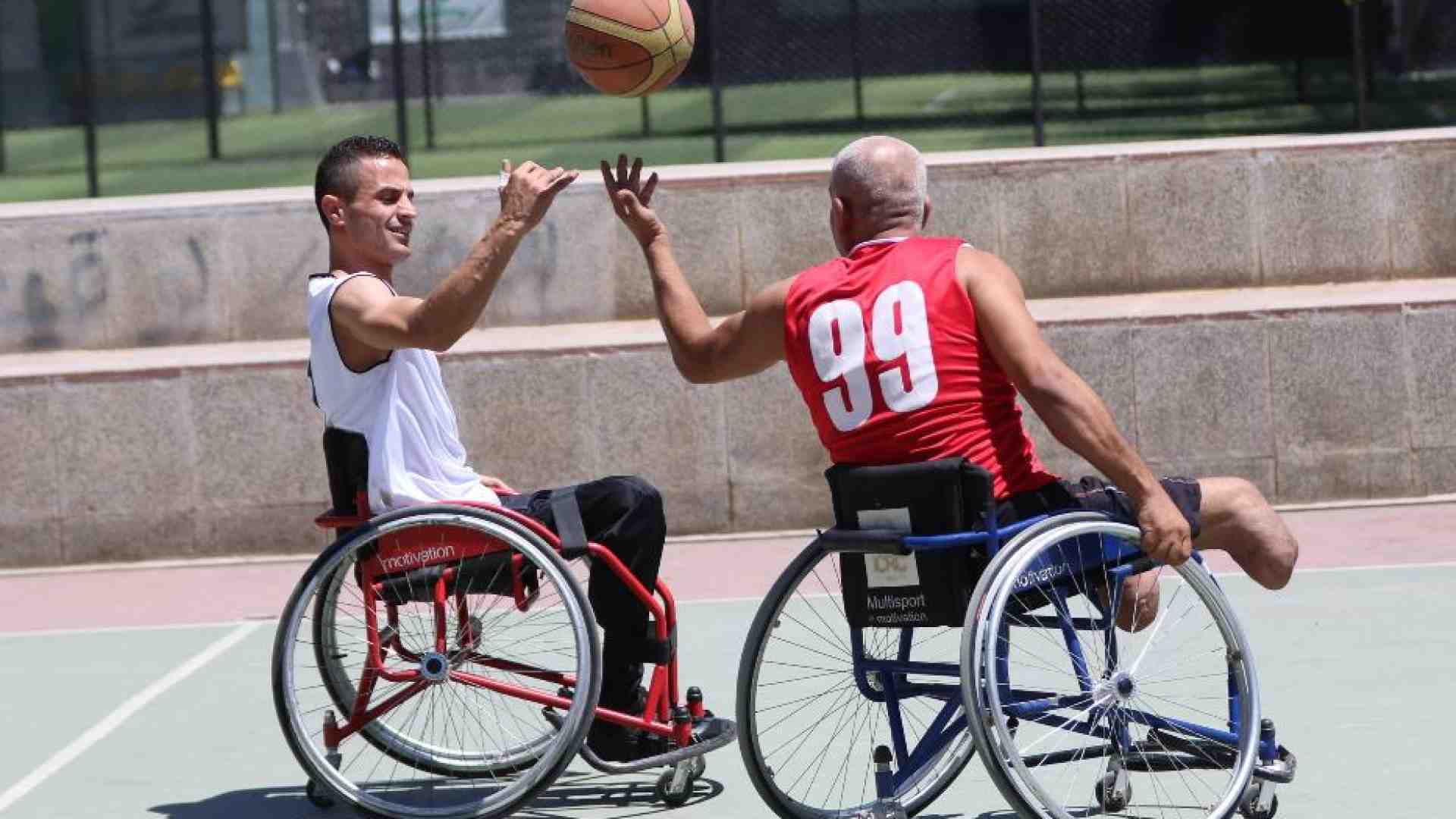 Immagine di Per i disabili e i loro «caregiver» il cambiamento non può attendere