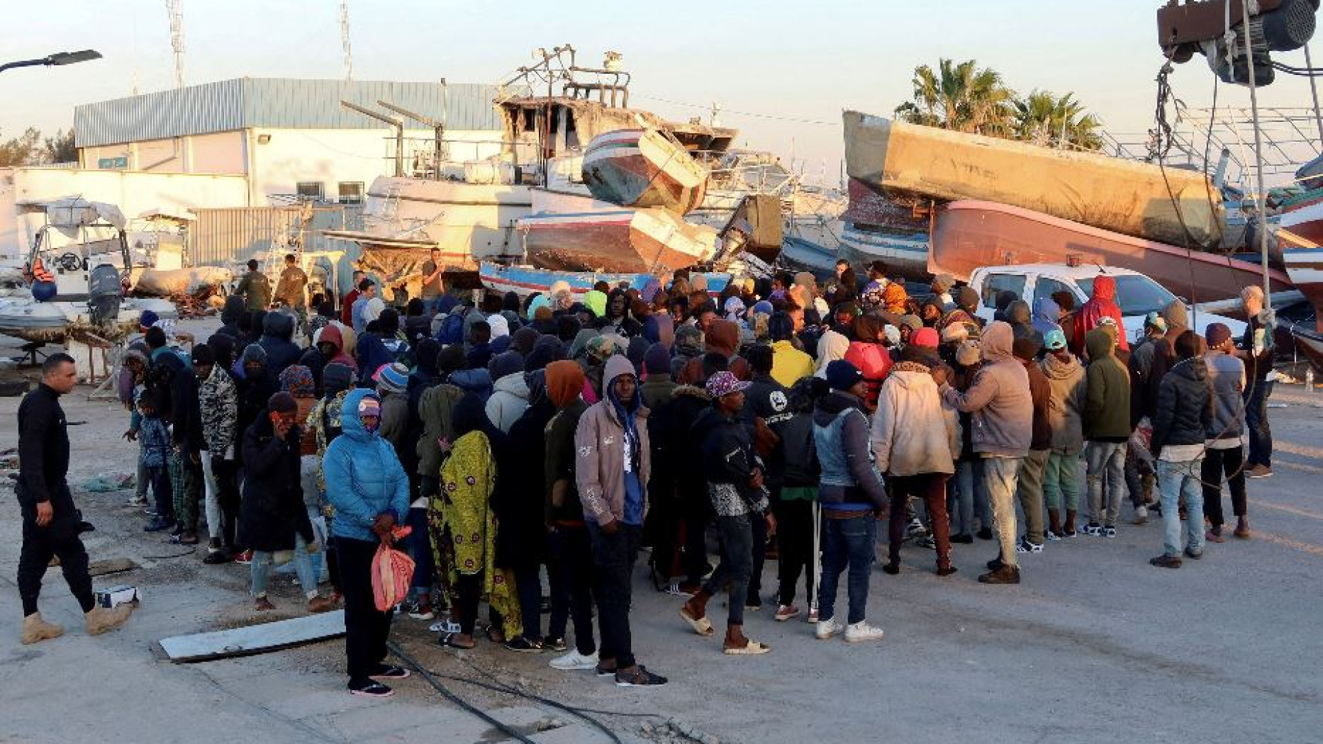 Immagine di Continue deportazioni e violenze. Braccio di ferro sulla pelle dei migranti
