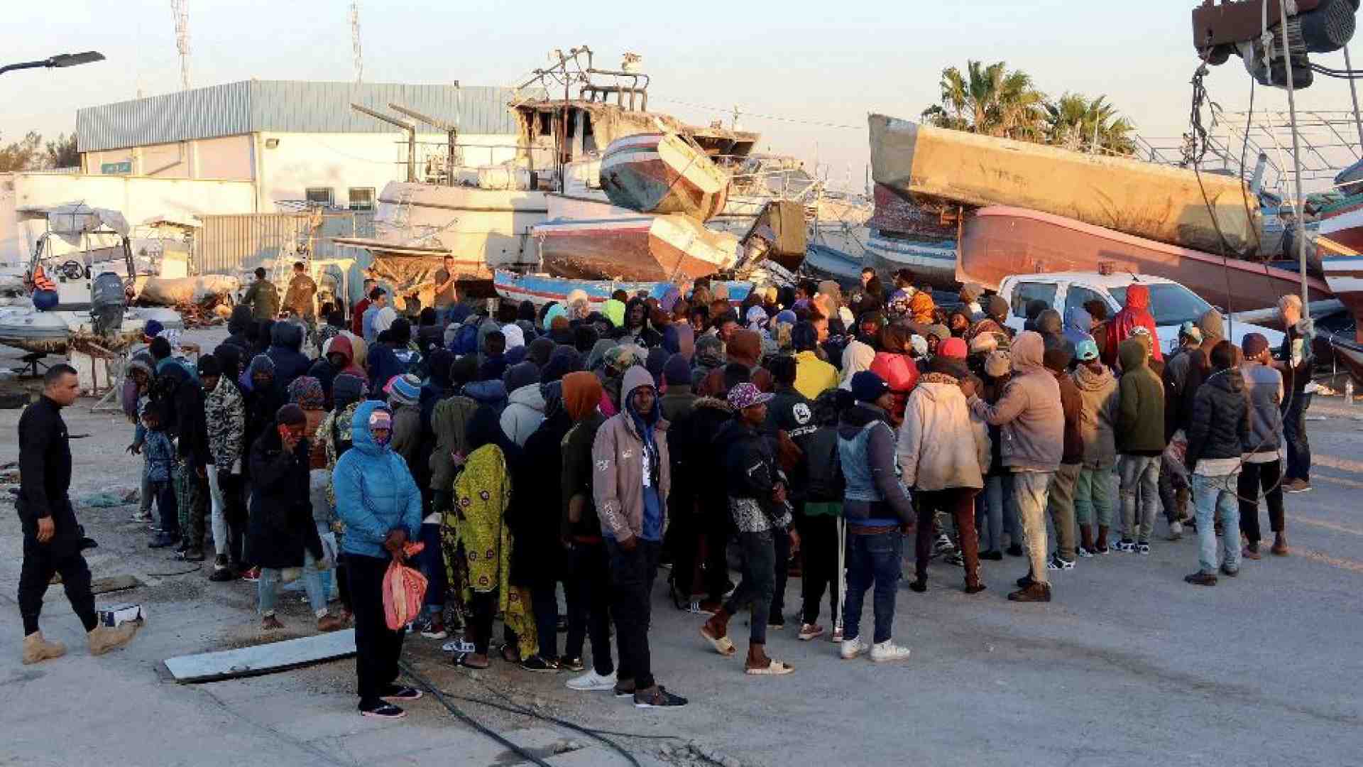 Immagine di Continue deportazioni e violenze. Braccio di ferro sulla pelle dei migranti