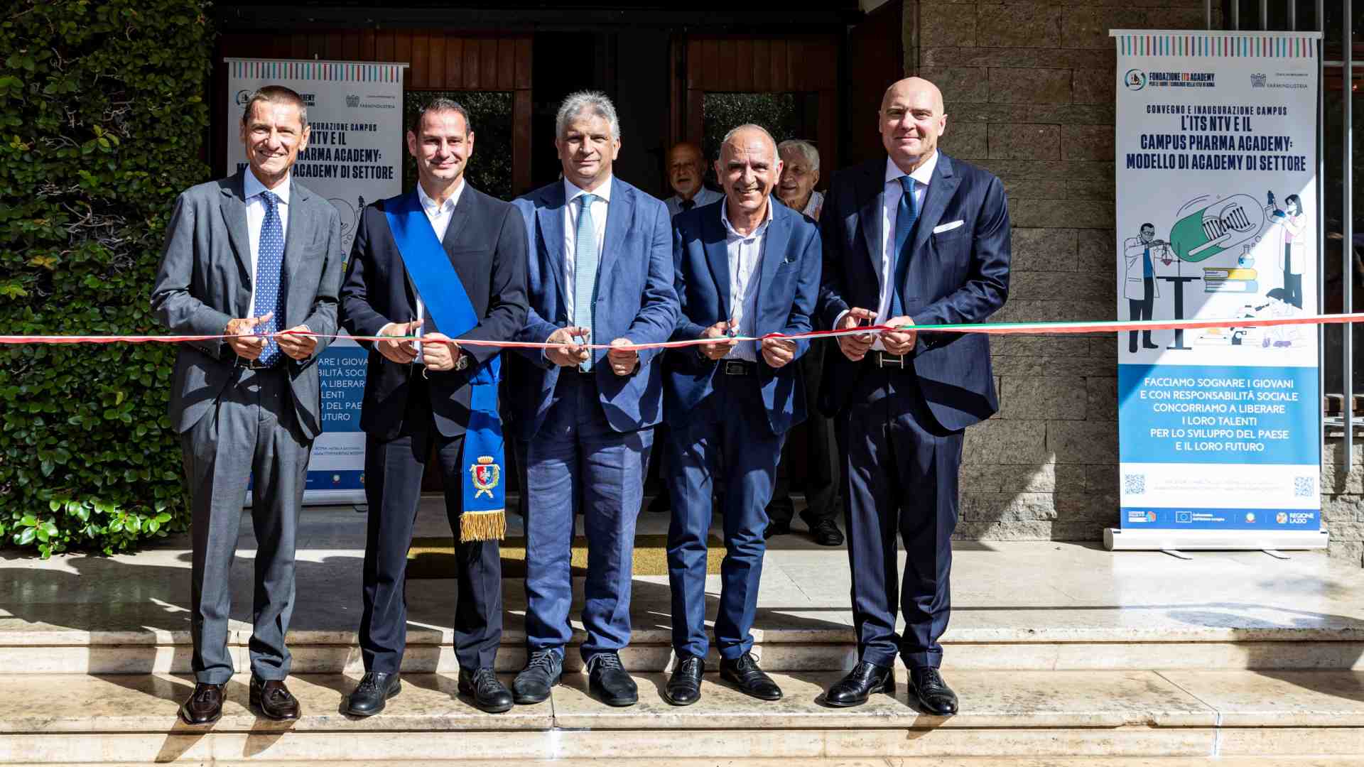 Immagine di Inaugurato il Campus Pharma Academy