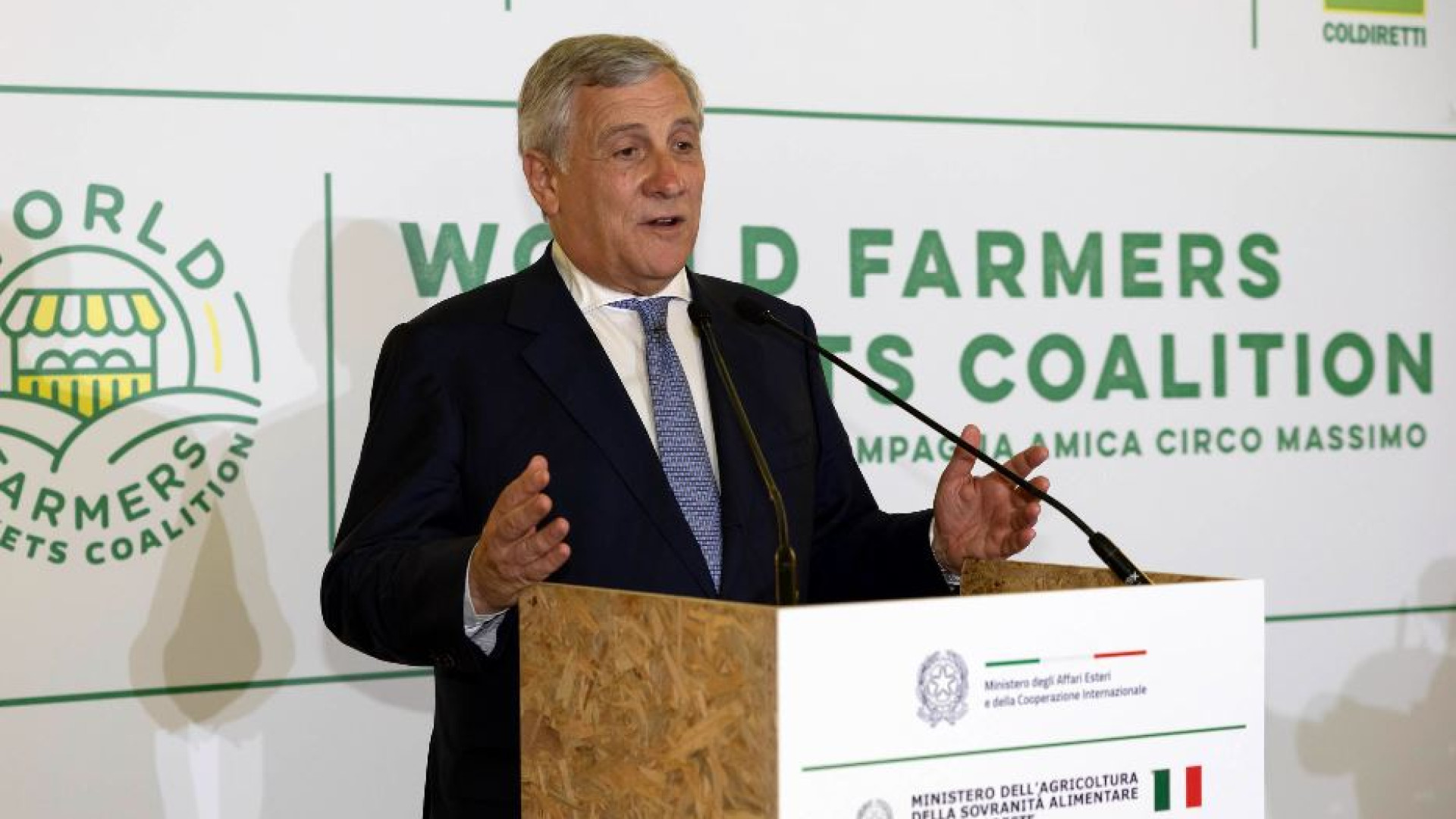 Immagine di Tajani: «Migranti, Italia non più sola. Azioni securitarie non basteranno»