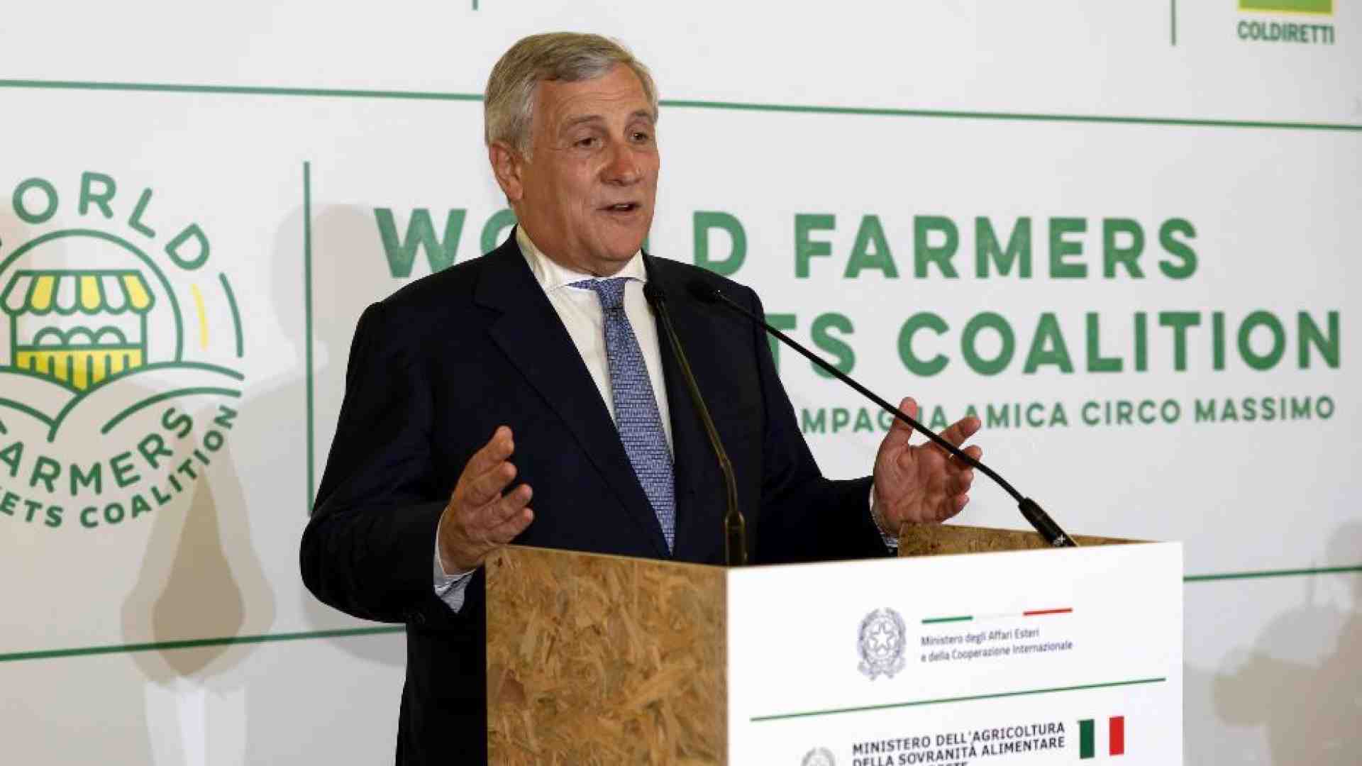 Immagine di Tajani: «Migranti, Italia non più sola. Azioni securitarie non basteranno»