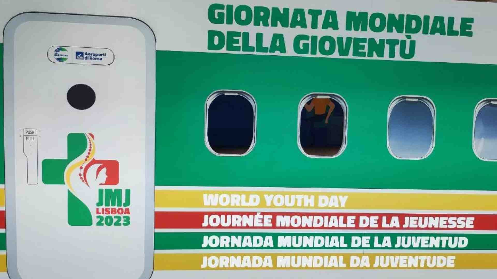 Immagine di Lisbona, dove l’Oceano unisce i giovani del mondo