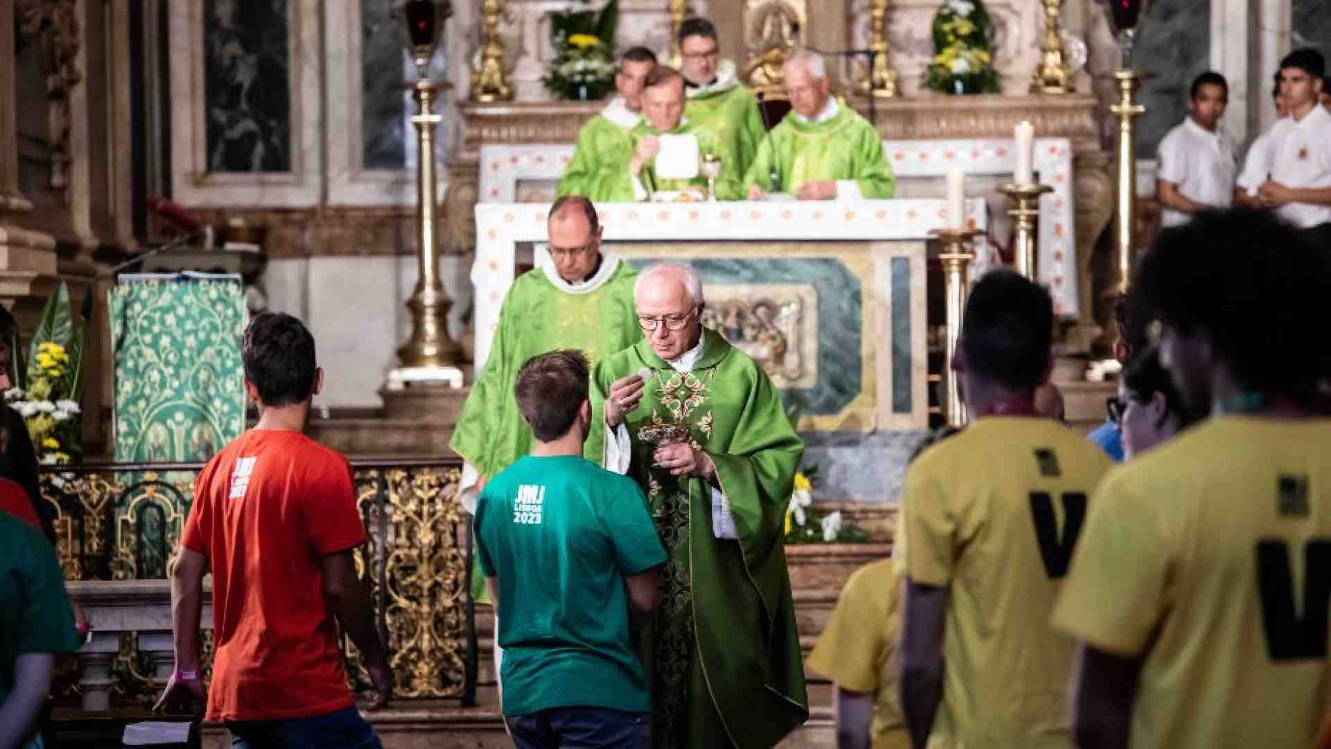 Immagine di Monsignor Baturi: «Il cuore giovane è sempre un cuore in movimento»