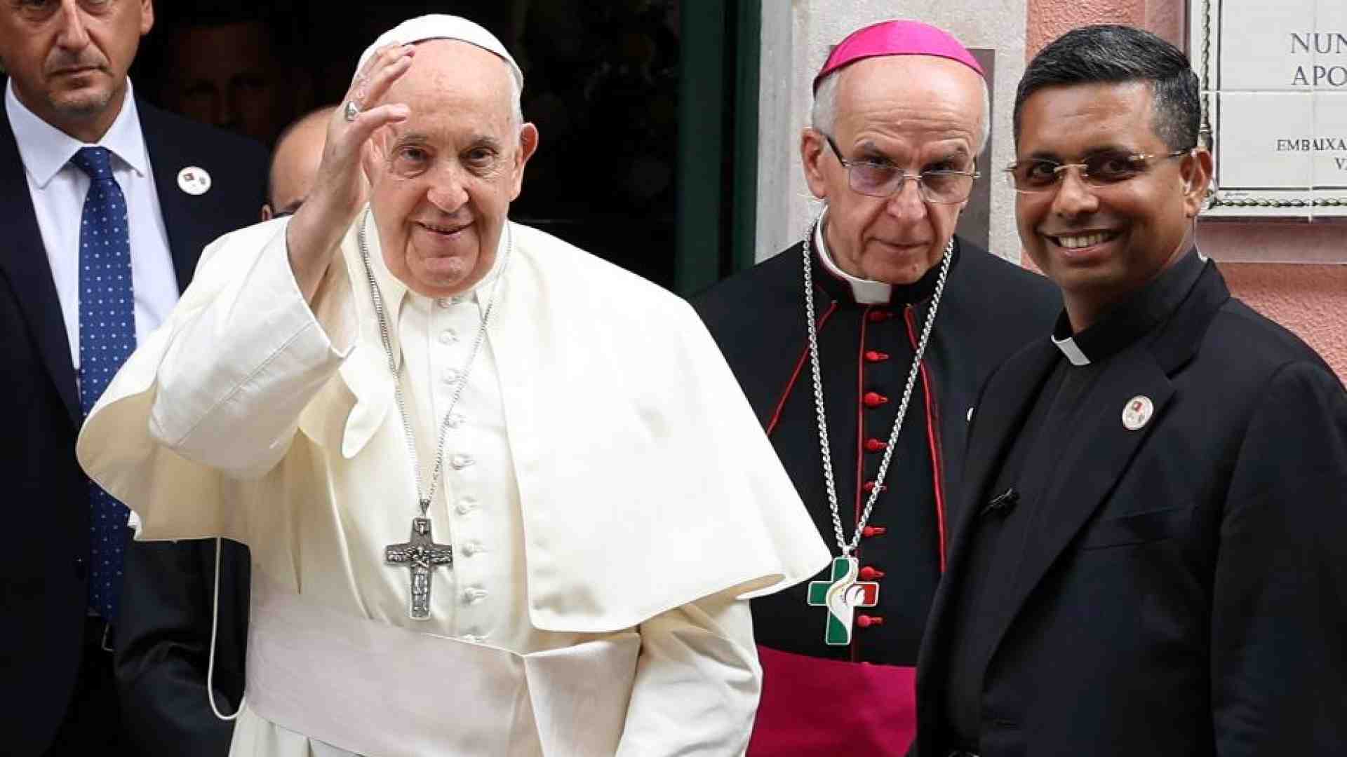 Immagine di Il Papa incontra 13 vittime portoghesi di abusi