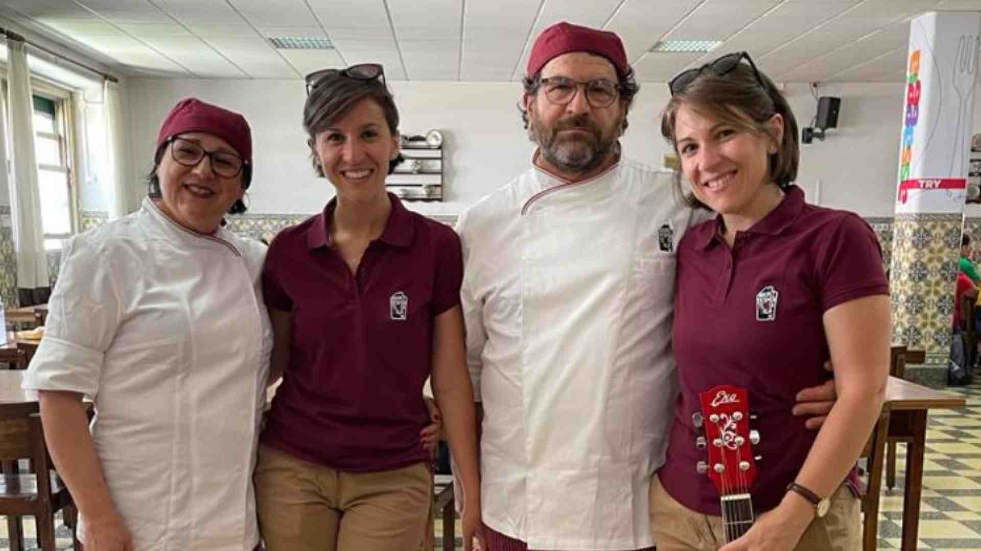 Immagine di Una famiglia, tutti volontari a Casa Italia