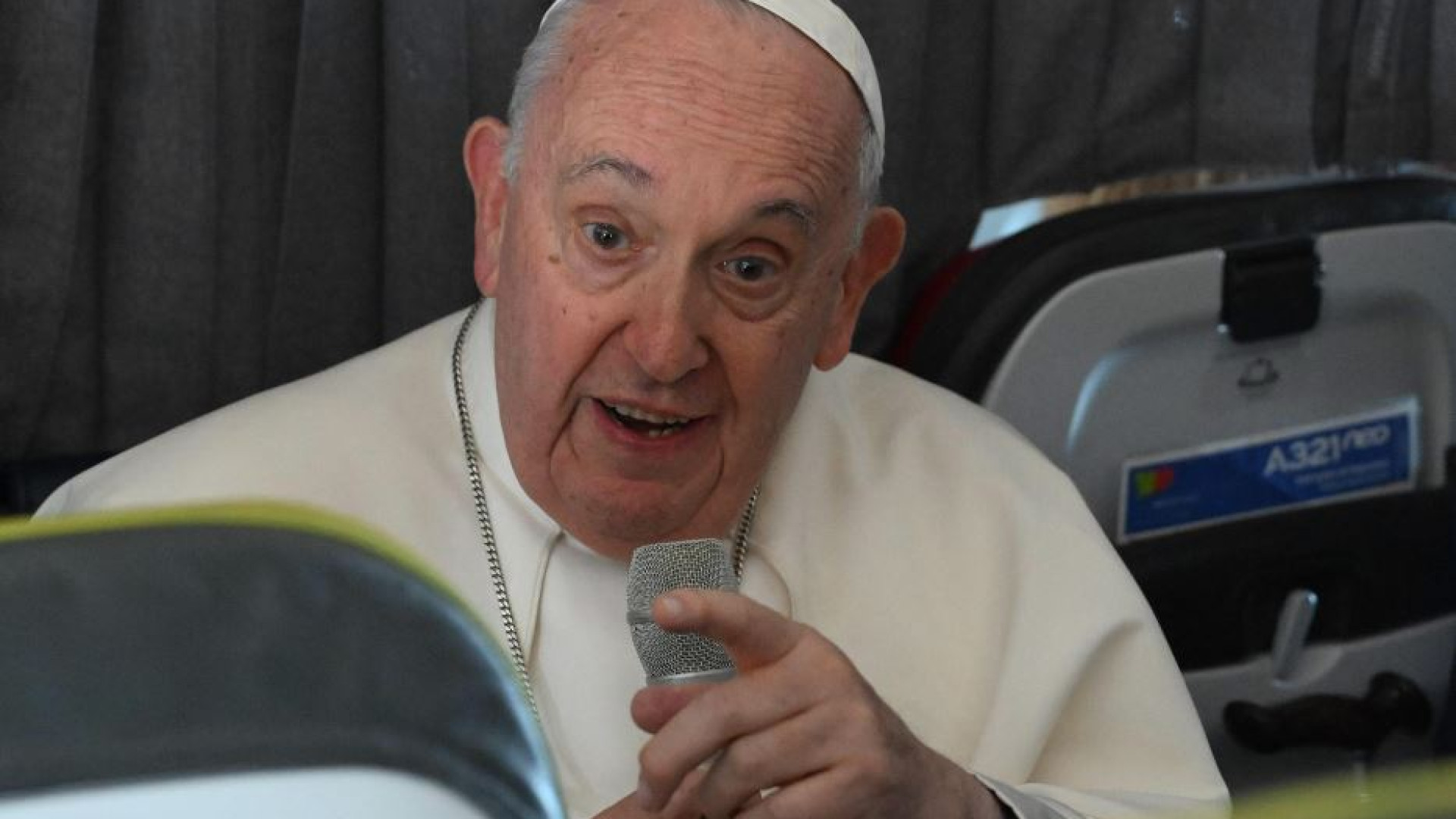 Immagine di Il Papa: abusi sui minori sono «una peste». E il Nord Africa è un cimitero