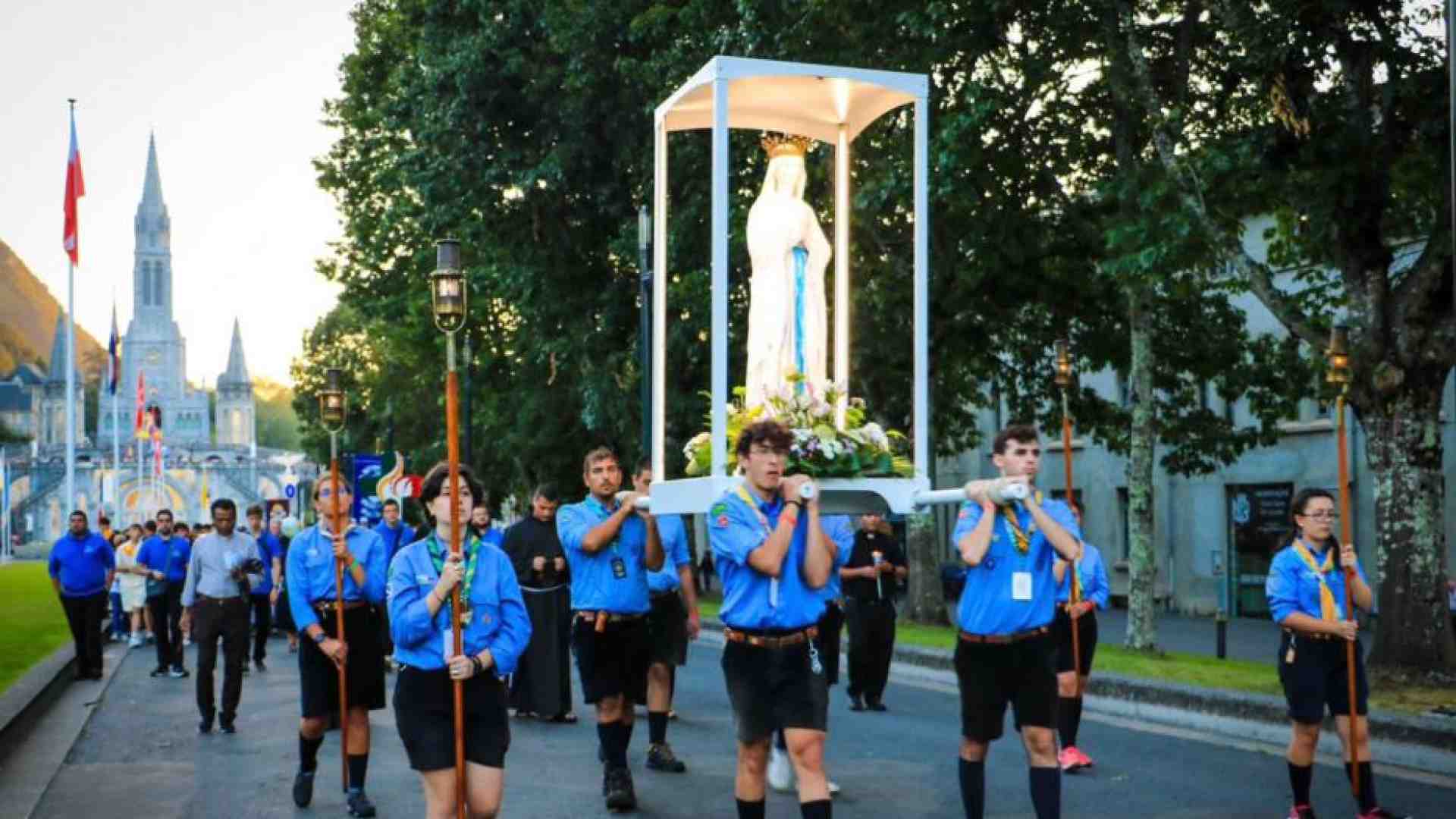 Immagine di I 30 anni dei "Foulard bianchi" di don Peppe Diana: Educare servendo i malati