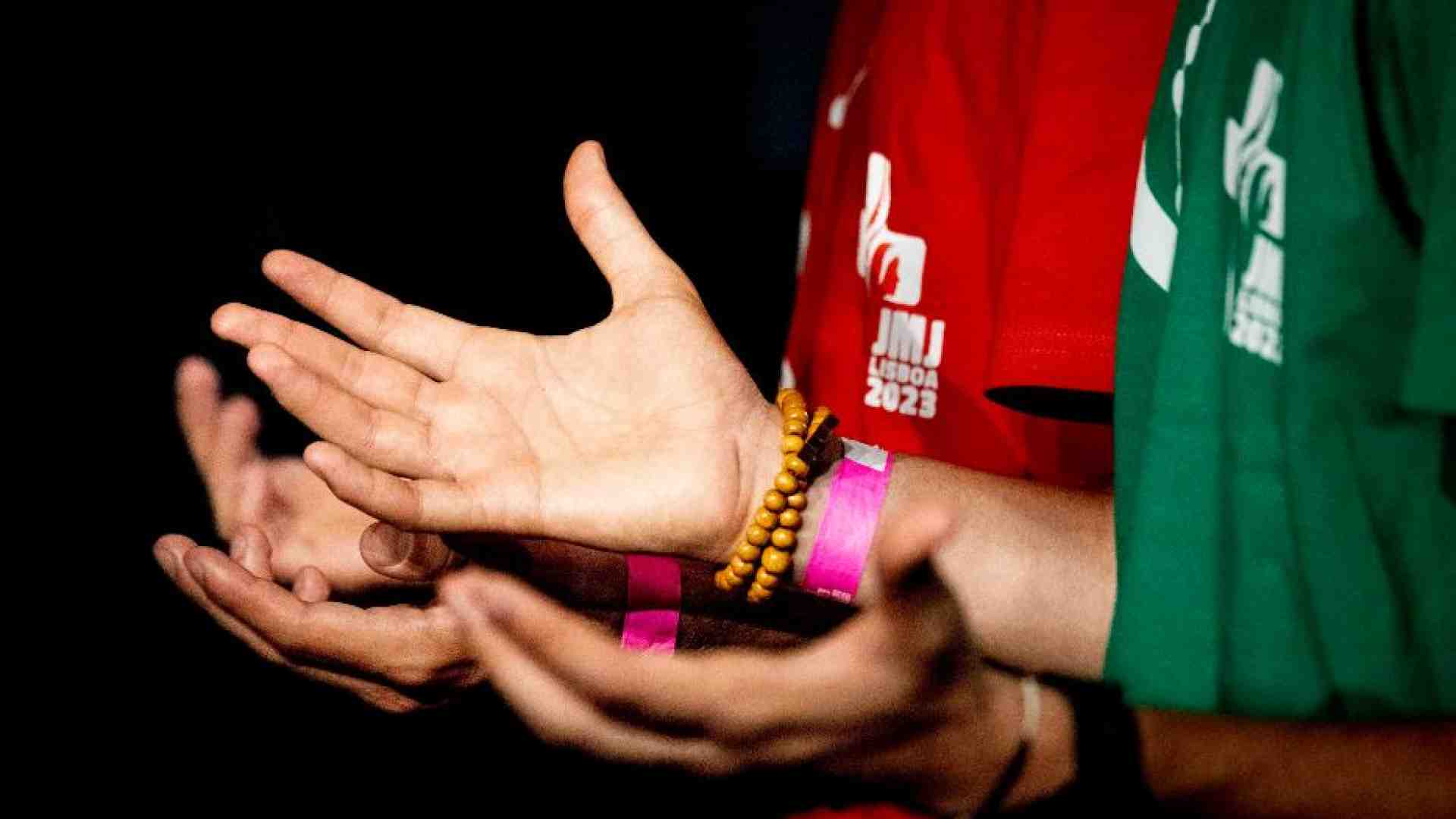 Immagine di Ragazza spagnola riacquista la vista alla Gmg: parla il padre