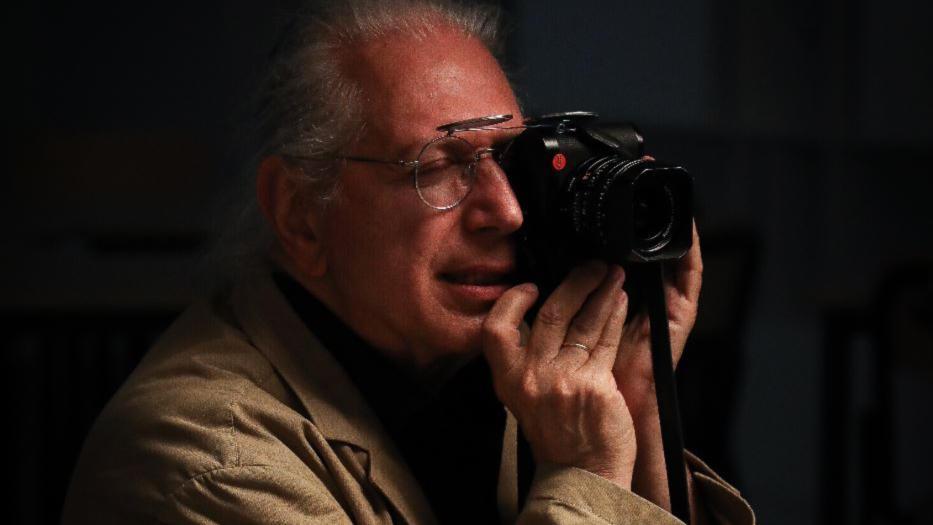 Immagine di Guido Harari: «Da cinquant’anni fotografo il rock»