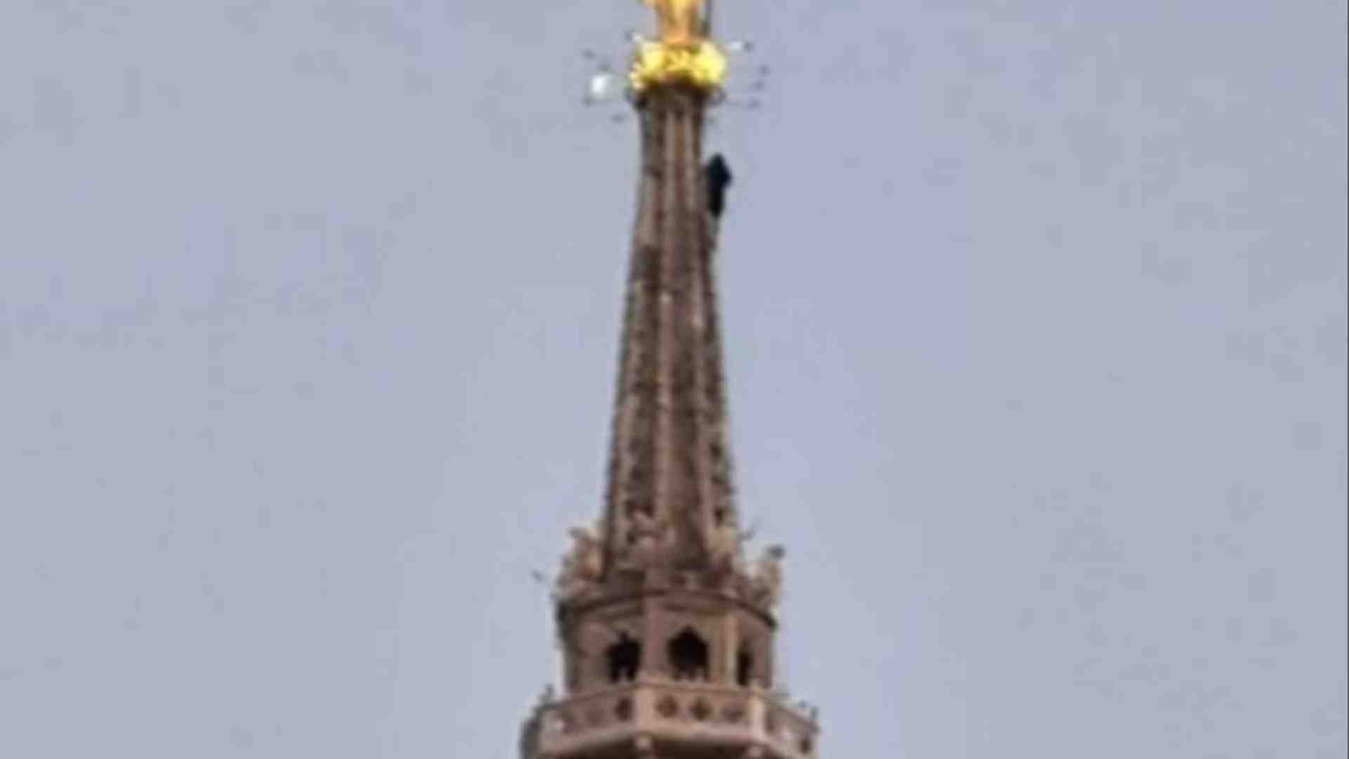 Immagine di Dalla Galleria al Duomo: così scalare Milano è ormai un gioco da ragazzi