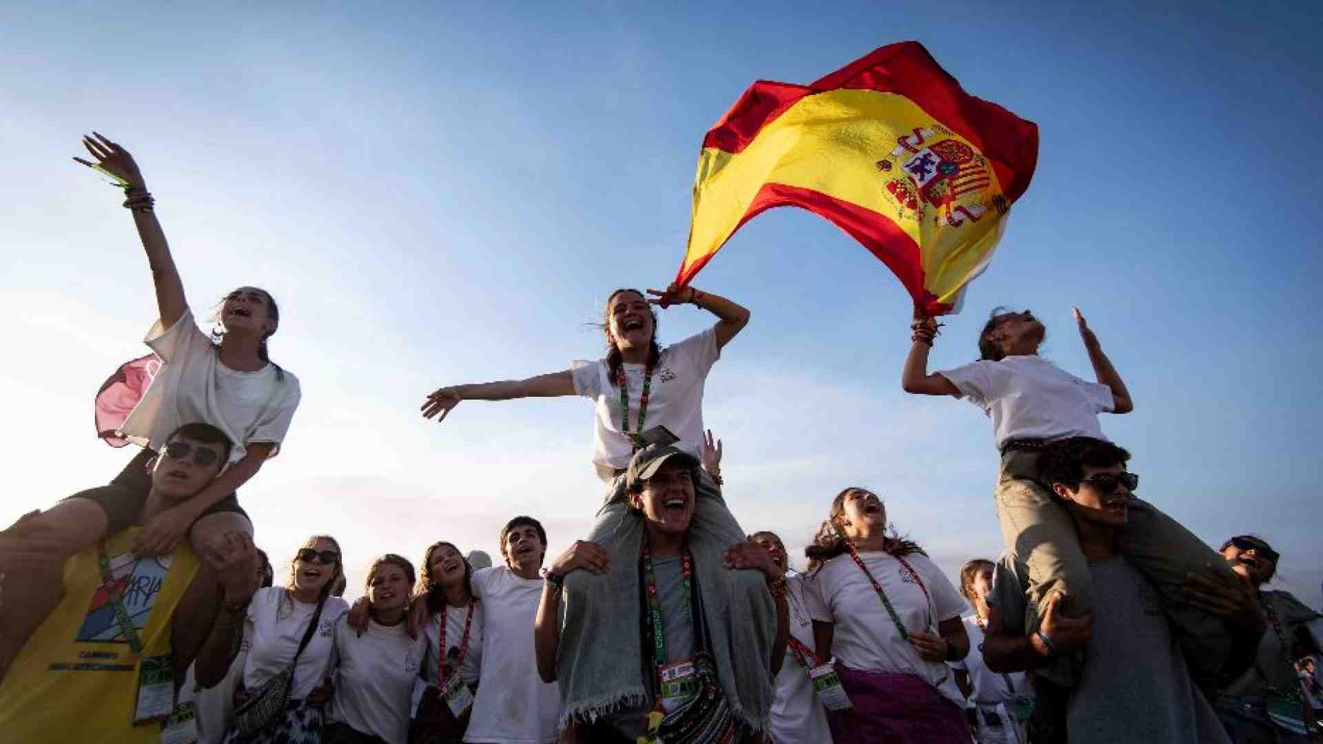 Immagine di Il cardinale Omella: miracolo alla Gmg? Un fatto bellissimo, valutino i medici