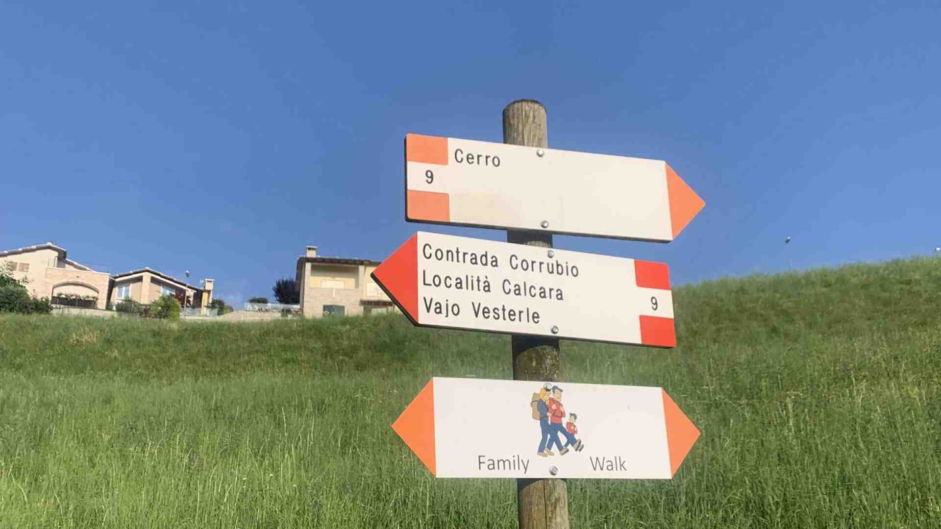 Immagine di Attorno a Cerro grotte e sorgenti nel fresco dei boschi