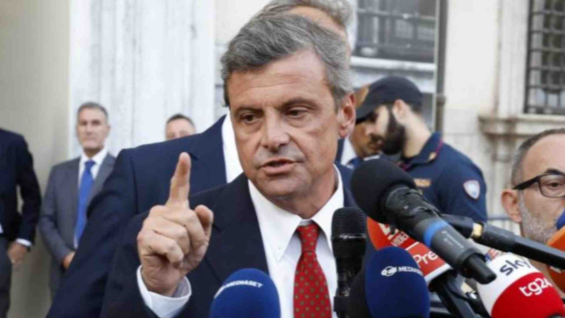Immagine di Calenda: sui salari dialogo storico ma la soglia minima a 9 euro è cruciale