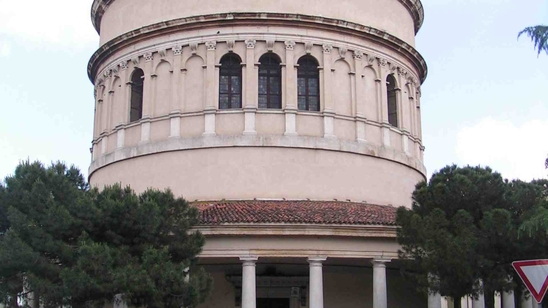 Immagine di Soldi dal Comune per risistemare Santa Maria della Pace