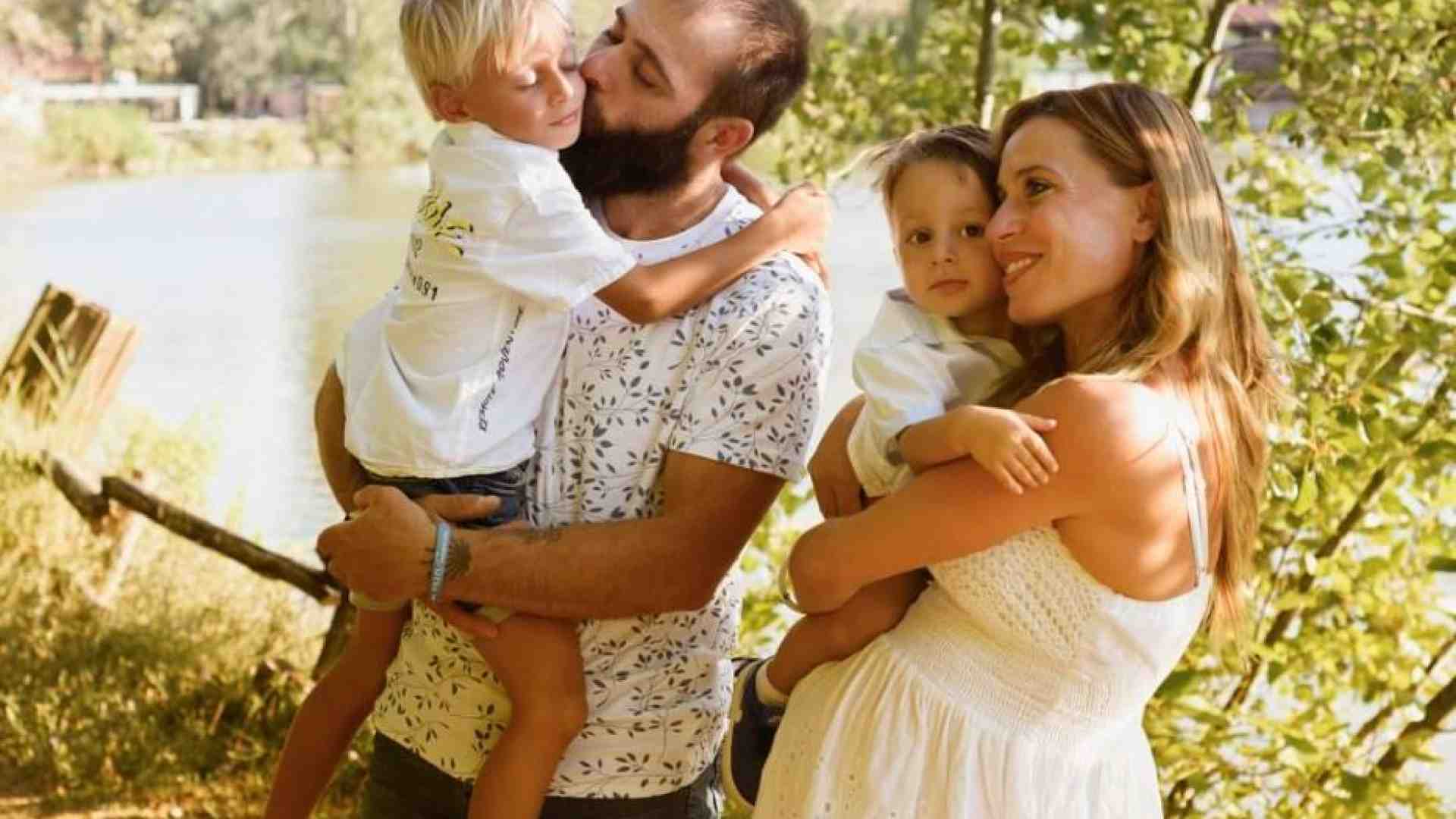 Immagine di Una famiglia, tre bimbi, due rifugi. «Il nostro sogno a porte aperte»