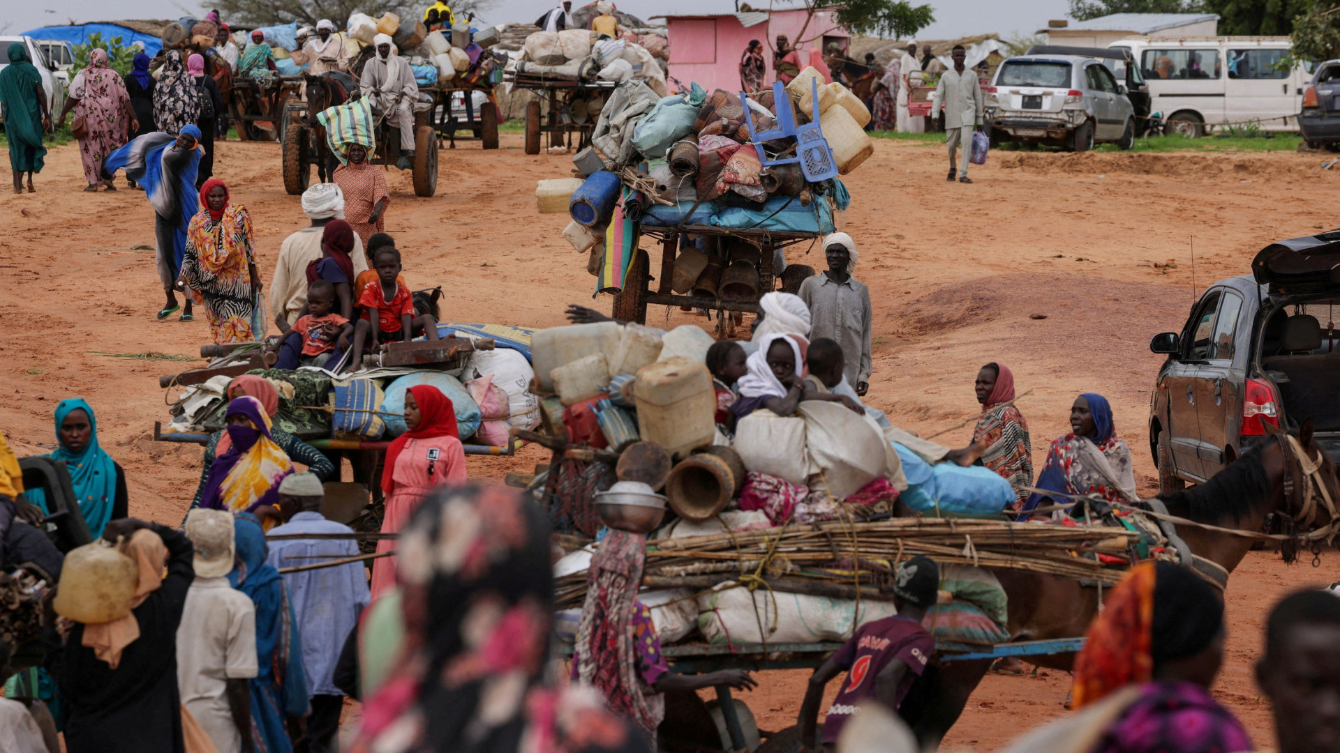 Immagine di Già oltre 350mila sfollati in Ciad per la «guerra dimenticata» del Sudan
