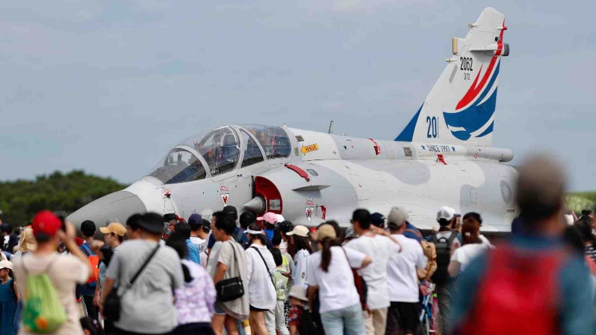 Immagine di Jet francesi in arrivo in Ucraina, parte la corsa per gli affari del futuro