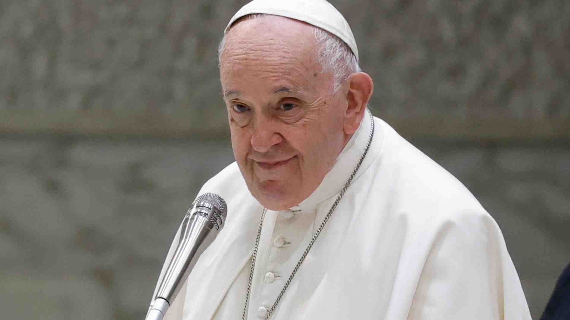 Immagine di Francesco lavora a un aggiornamento della Laudato si'