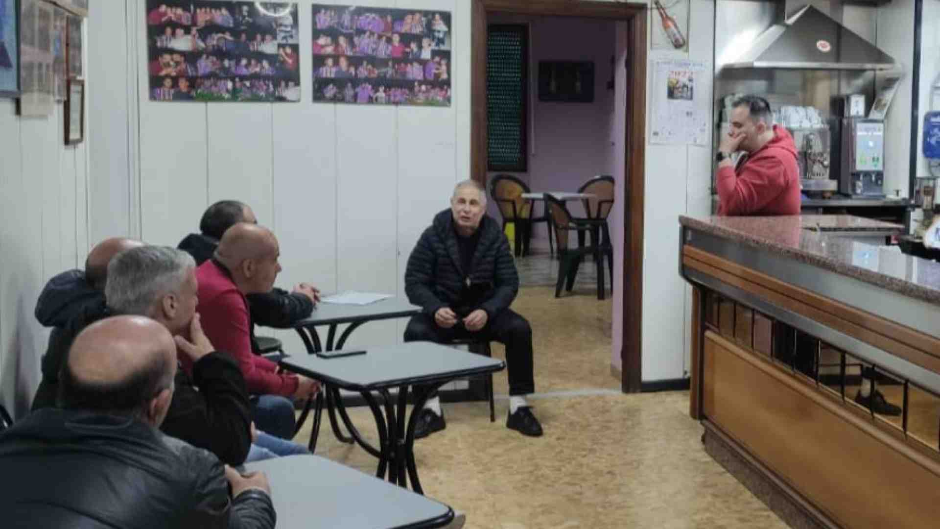 Immagine di A Bitti, in Sardegna, la catechesi si fa anche dentro ai bar