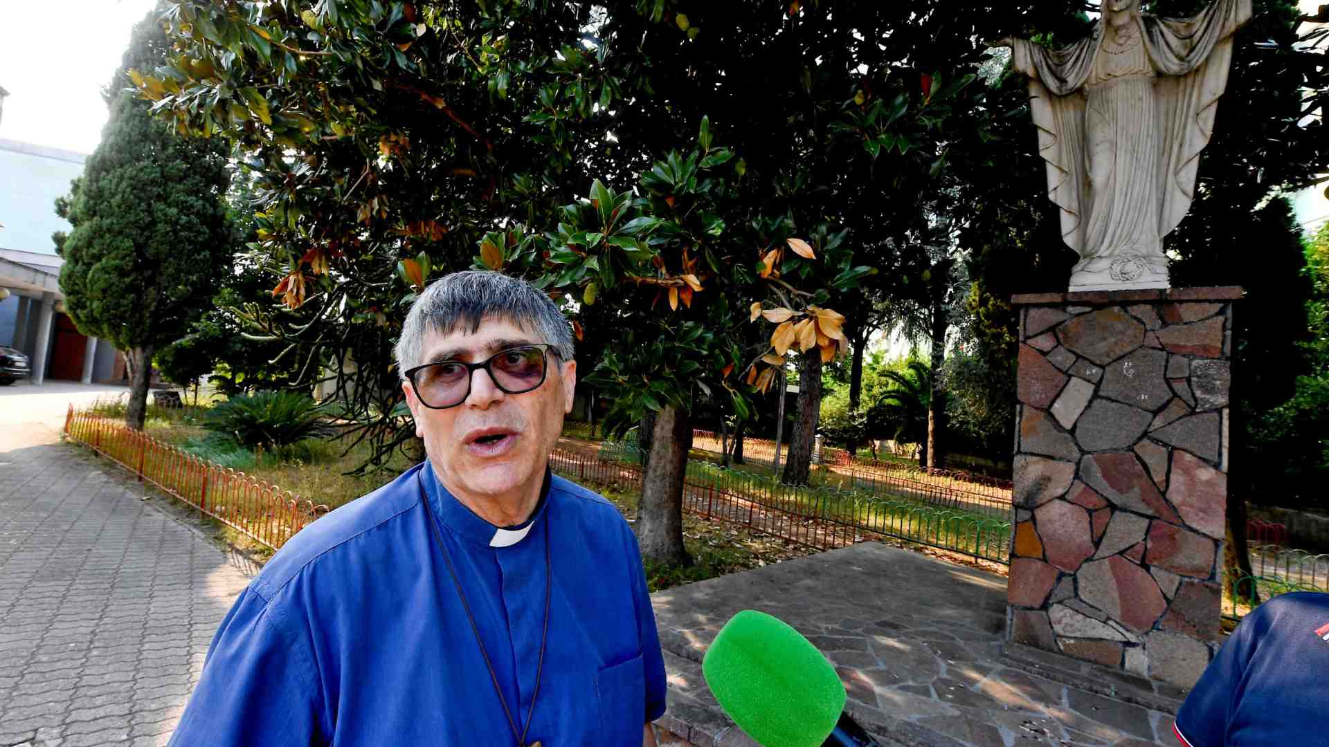 Immagine di Due cugine stuprate dal "branco". Don Patricello: a Caivano tutte le povertà