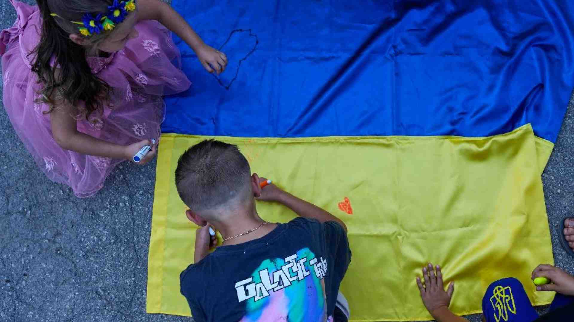 Immagine di Ritrovati 400 bimbi ucraini scomparsi. «Non si ferma il lavoro sotterraneo»