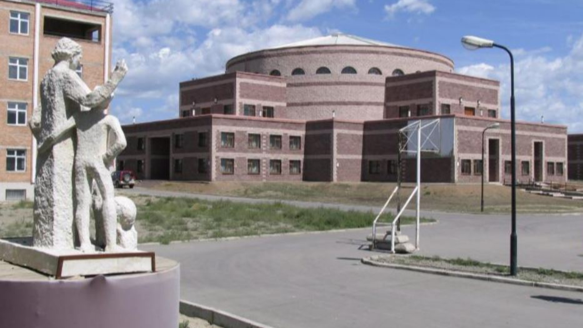 Immagine di Il Papa parte per la Mongolia, «visiterà una Chiesa nascente»