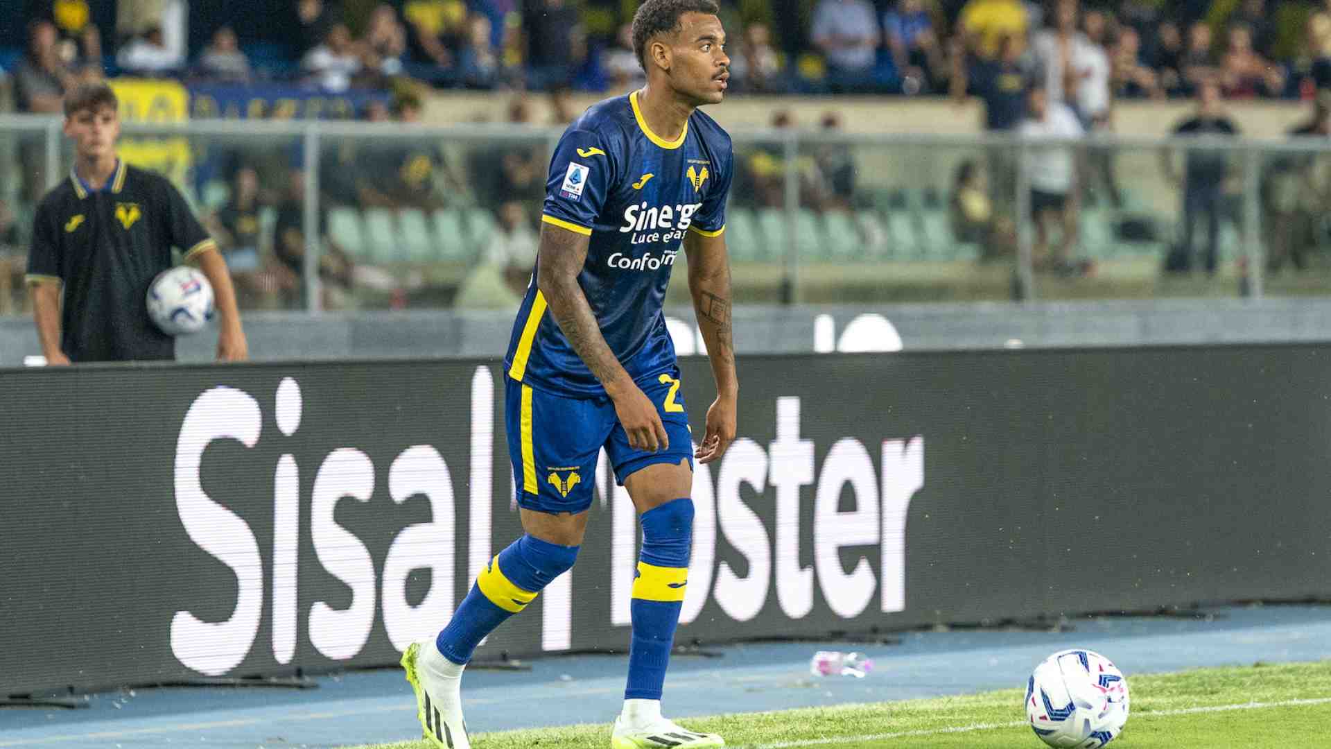 Immagine di Sassuolo-Hellas 3-1: decisivo Berardi, "l'uomo-mercato"