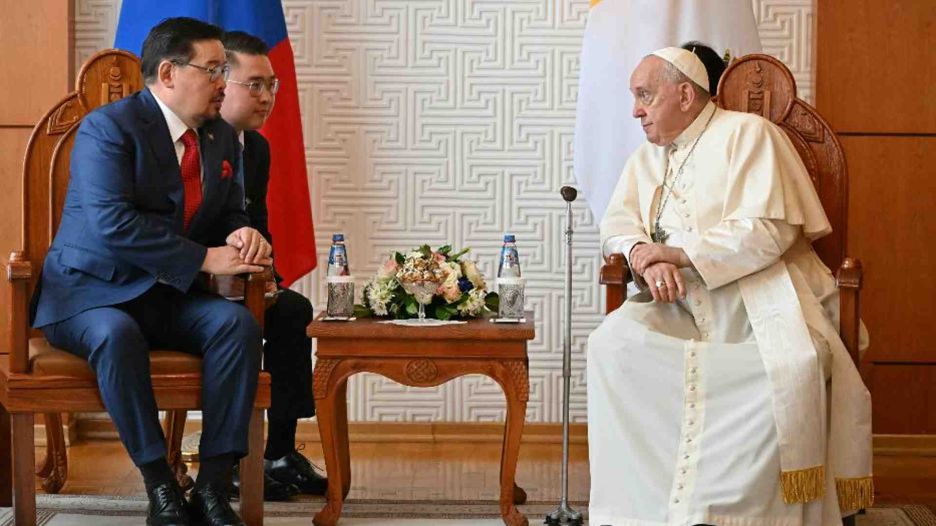Immagine di Il Papa in Mongolia: sul mondo regni l'assenza di conflitti