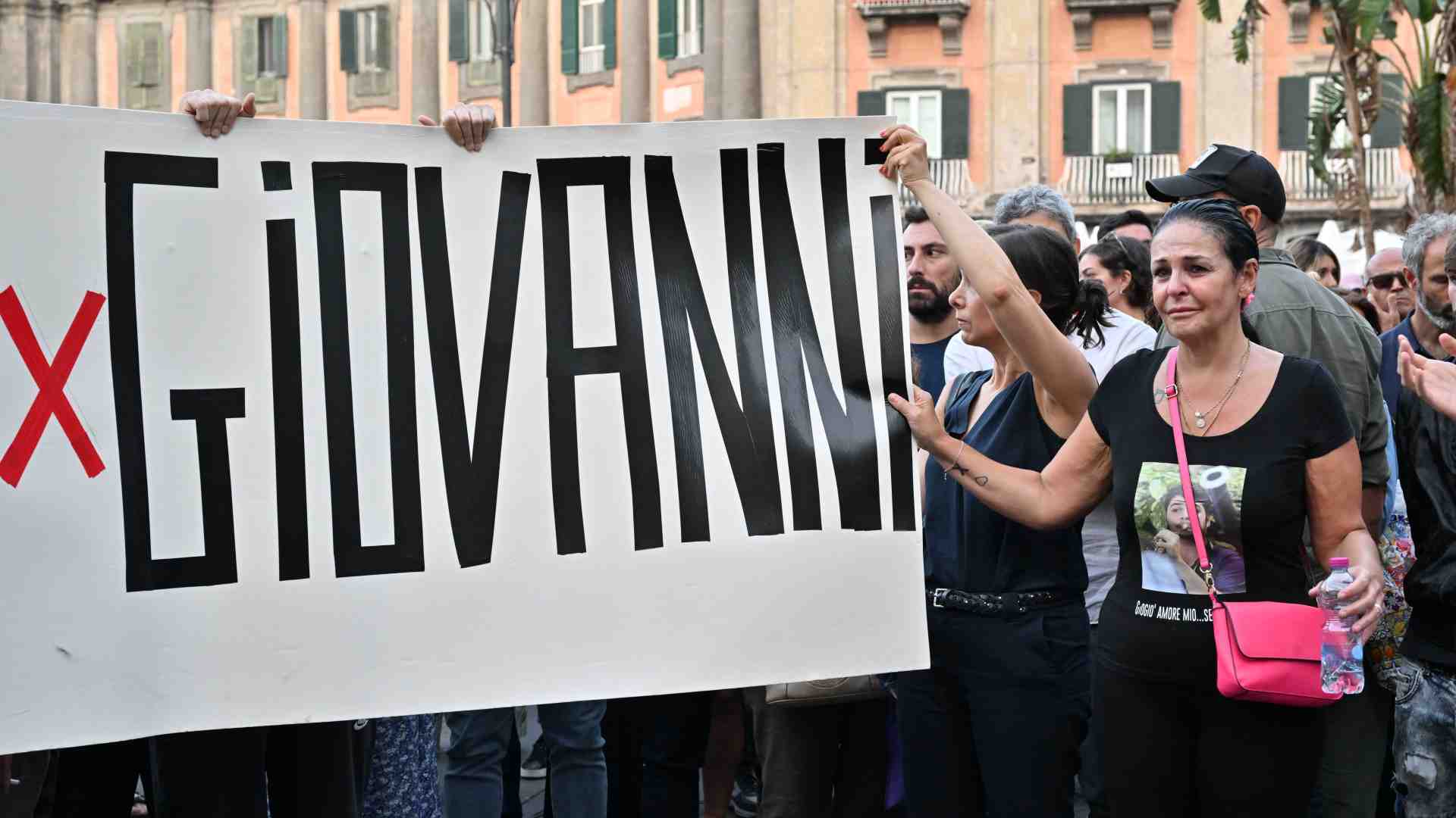 Immagine di Meloni chiama la mamma del musicista ucciso a Napoli: «Cosa posso fare?»