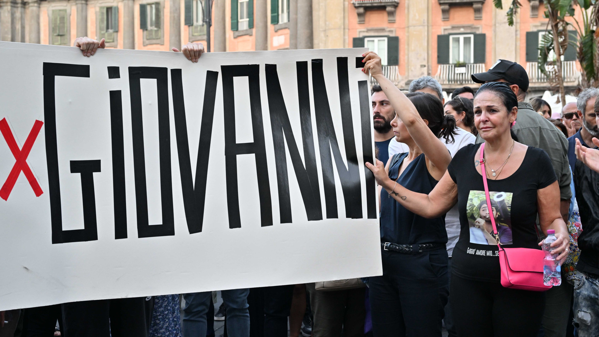 Immagine di Meloni chiama la mamma del musicista ucciso a Napoli: «Cosa posso fare?»