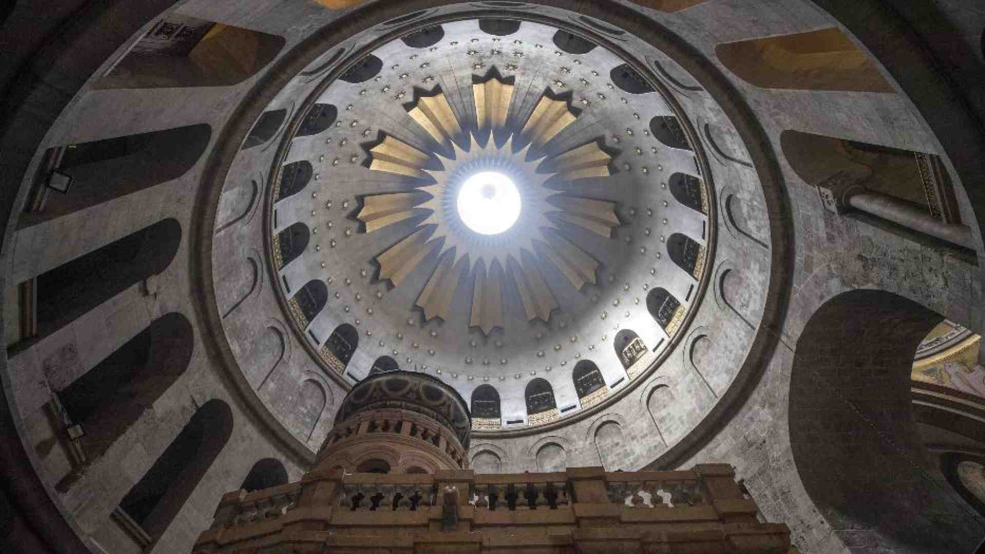 Immagine di Il Papa: pellegrini in Terra Santa per toccare il mistero