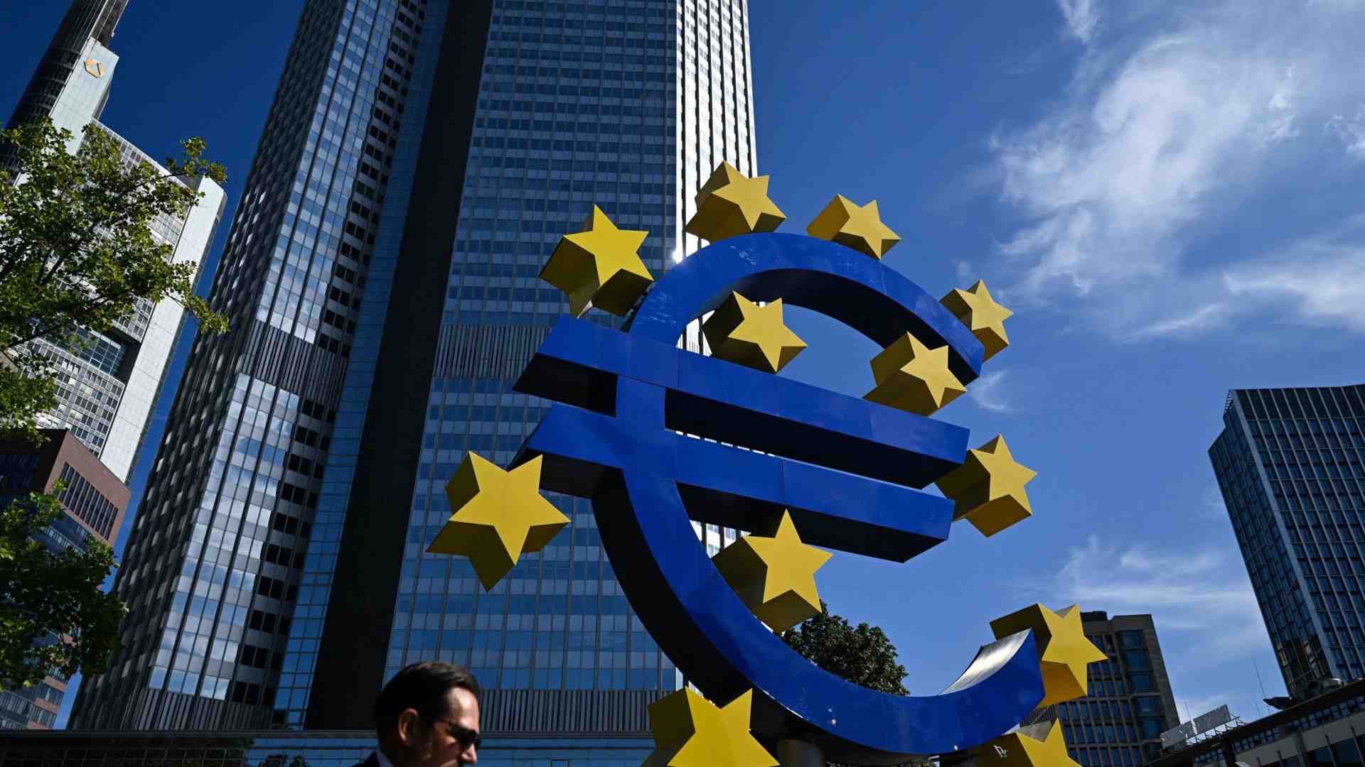 Immagine di La Bce alza ancora i tassi al 4,5%, ma ora ha raggiunto il "tetto"