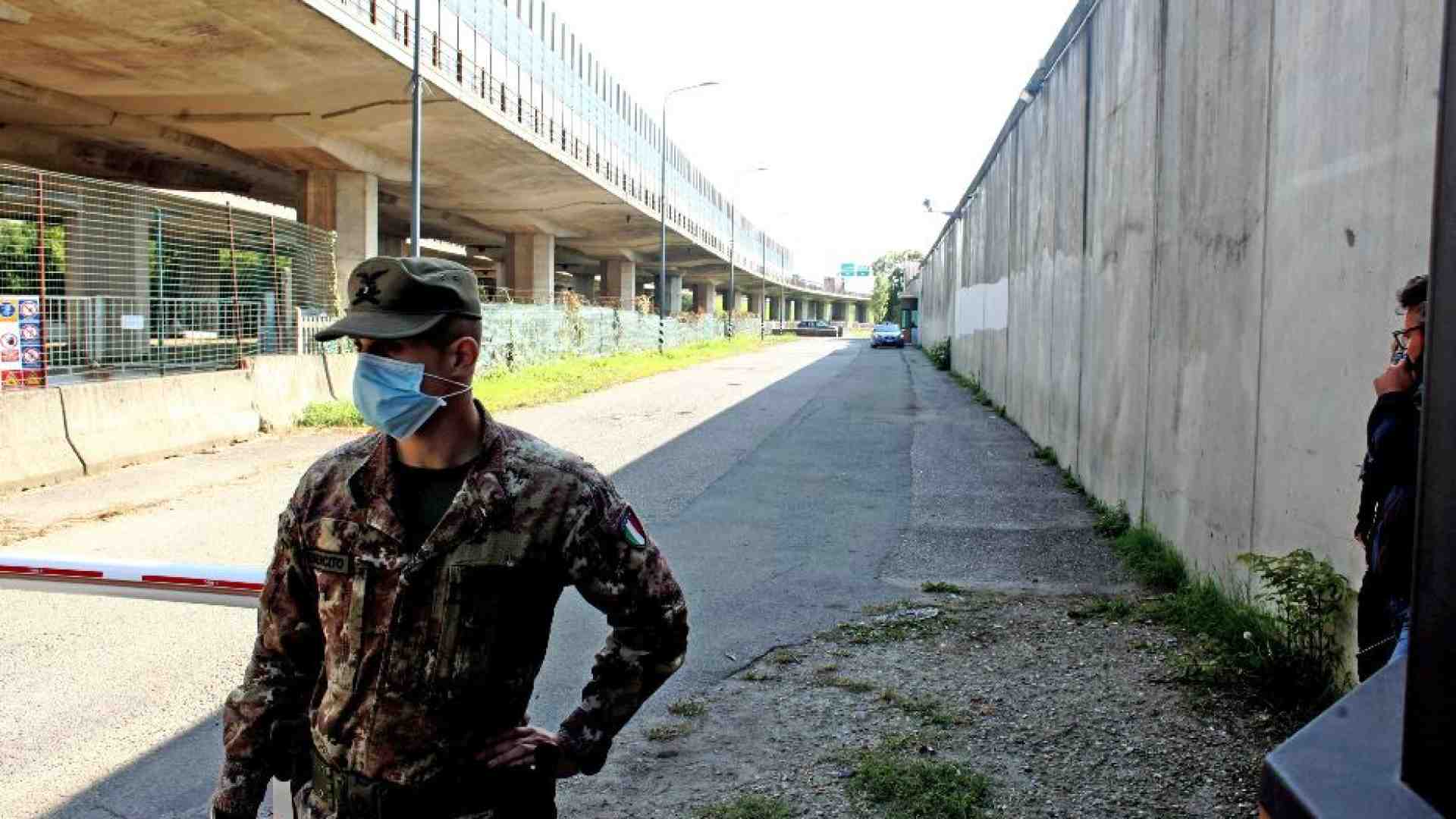 Immagine di Servono due mesi per la lista dei nuovi Cpr. Ma i governatori alzano il muro