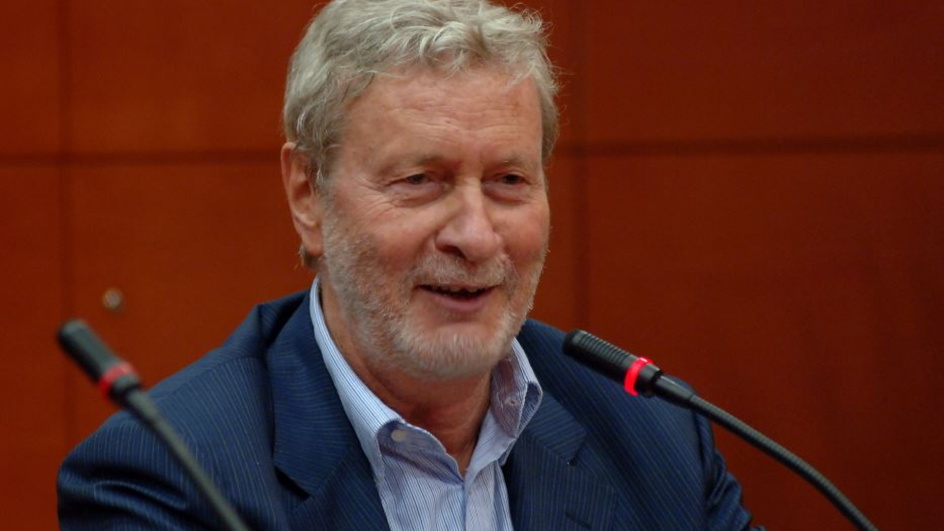 Immagine di Gianni Vattimo e il "credere di credere": molto più che una provocazione