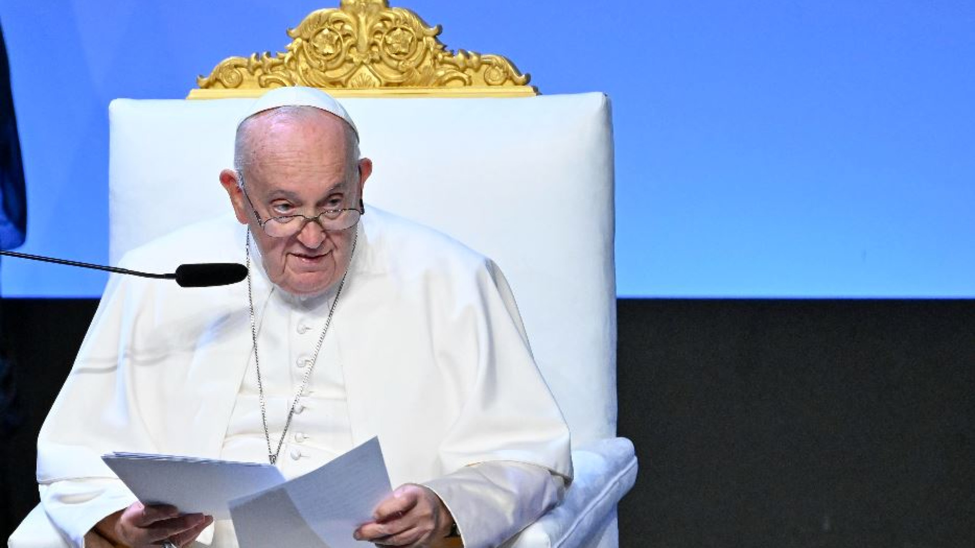 Immagine di Il Papa: l'Europa assicuri un'accoglienza equa, i migranti non invadono