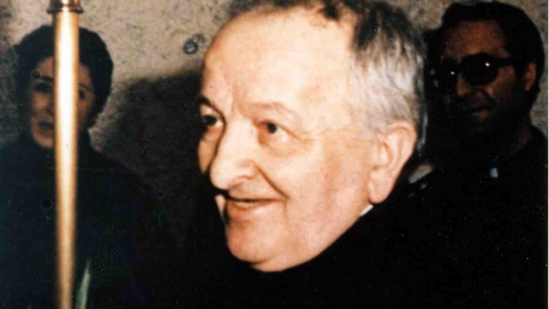 Immagine di Don Torreggiani, amico dei carcerati e apostolo tra nomadi e circensi