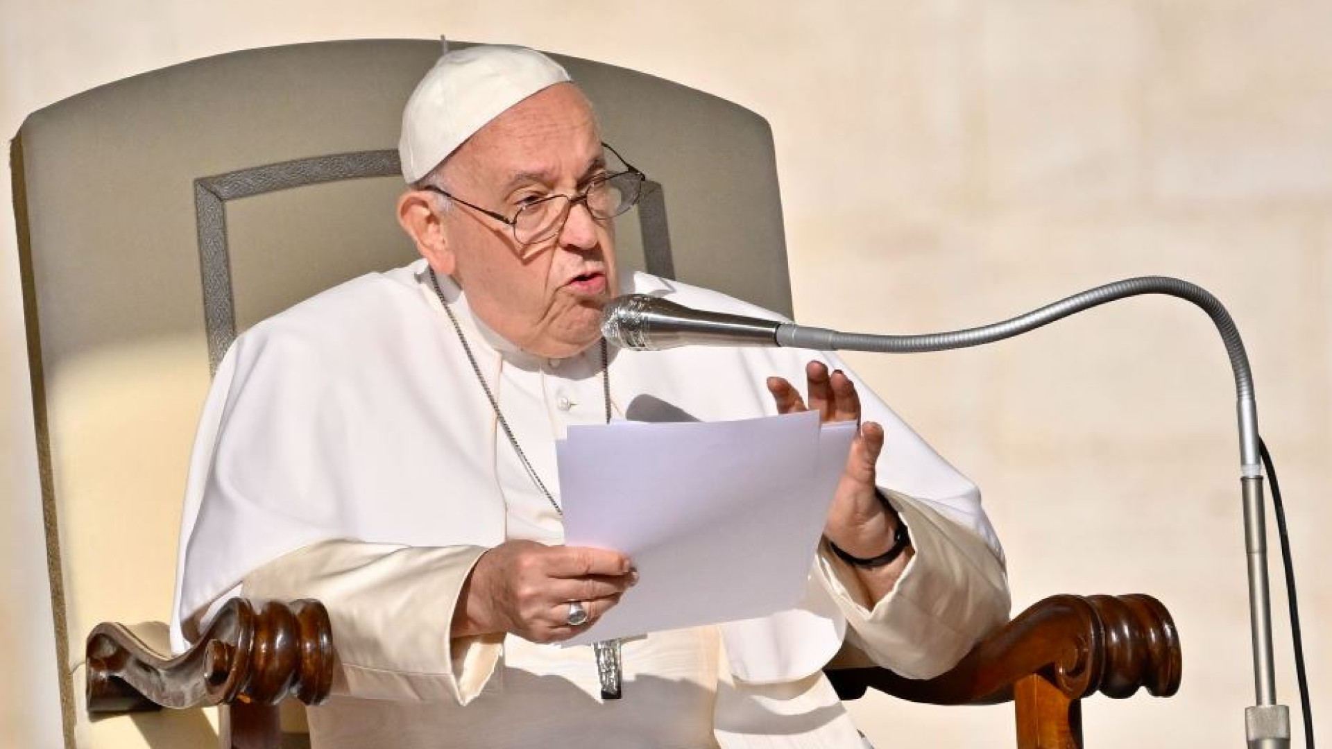 Immagine di Il Papa: il Mediterraneo è culla di civiltà, non diventi tomba