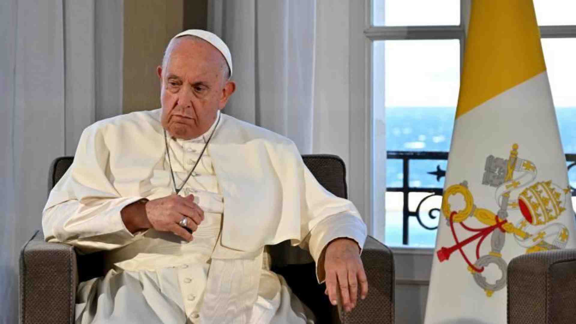 Immagine di Francesco: colloqui per la pace duratura in Nagorno-Karabakh