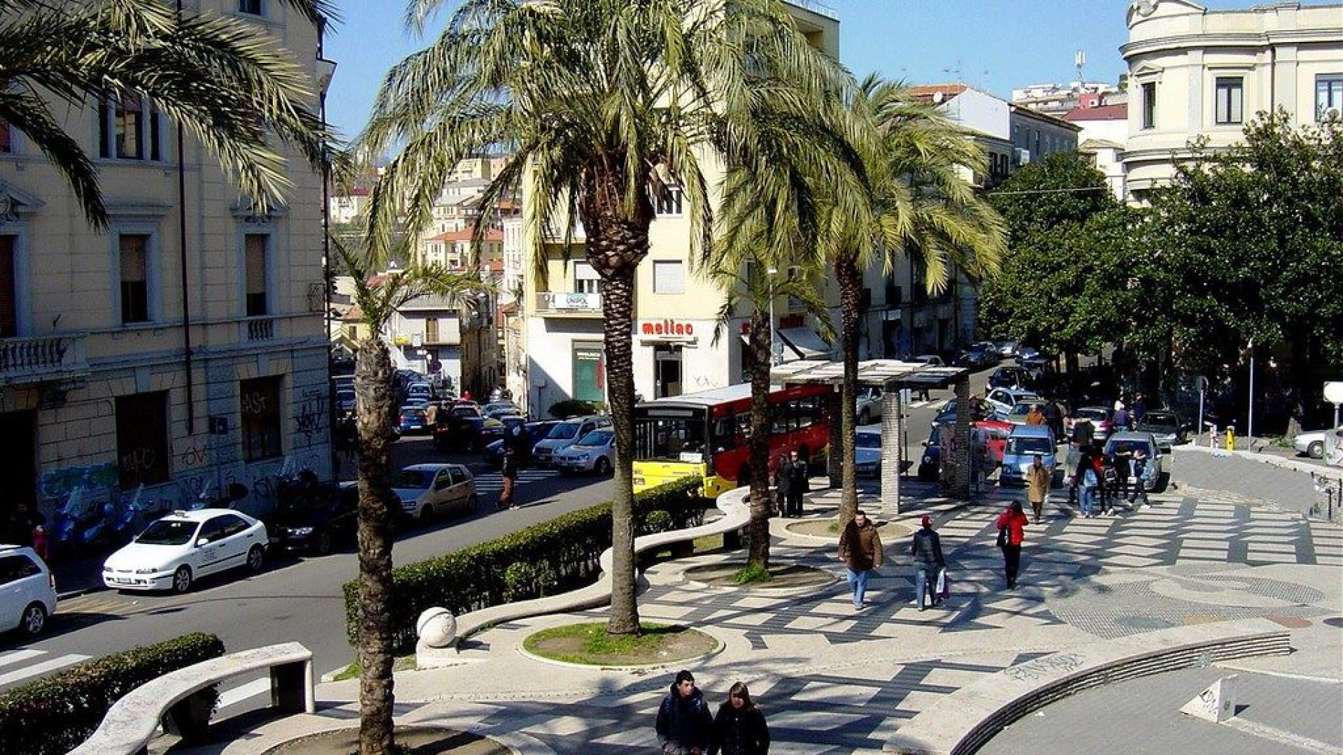 Immagine di Precariato e pochi servizi: a Catanzaro flop generatività