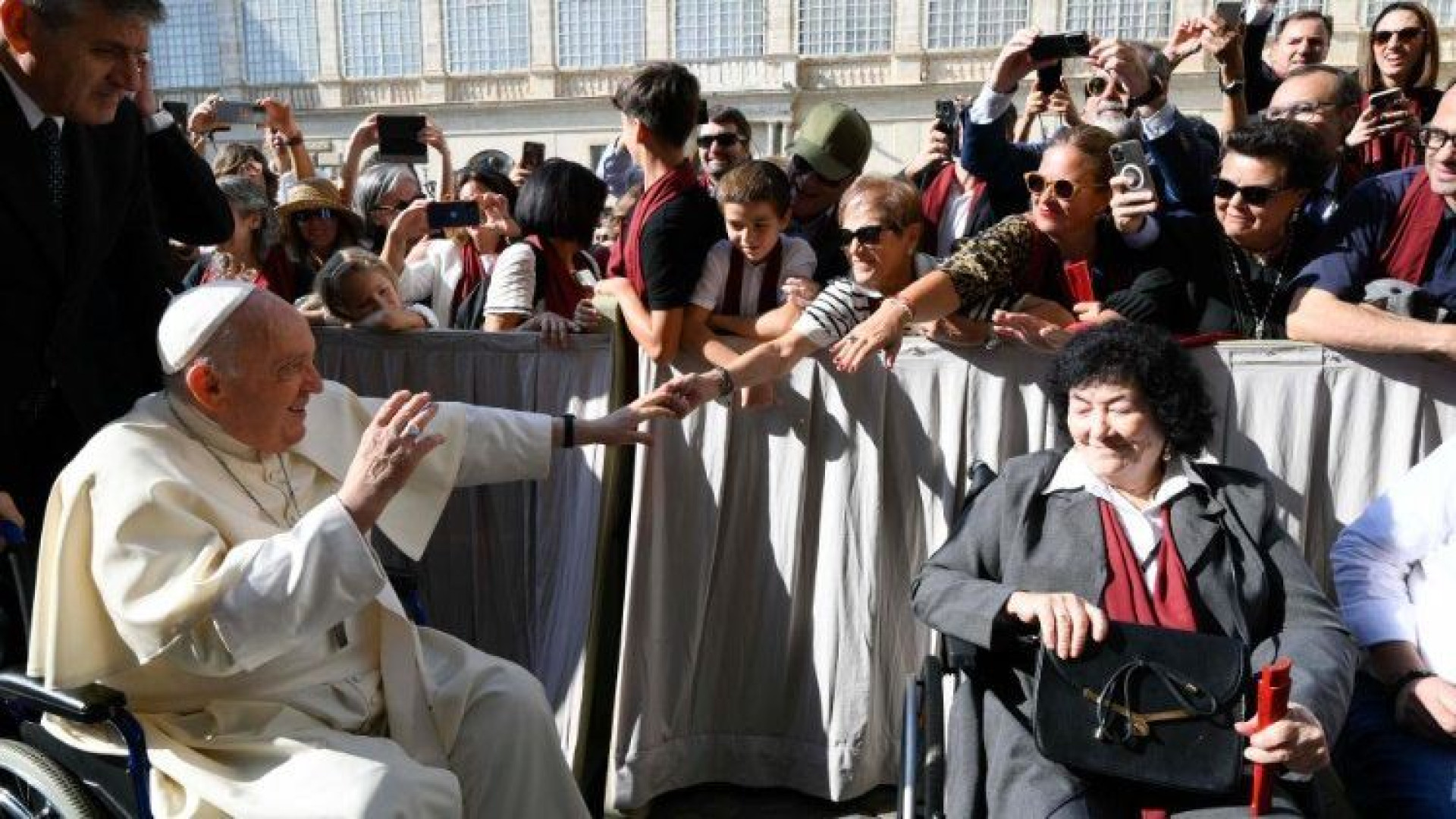 Immagine di "Maria è la madre degli scartati. Ascolta tutti"