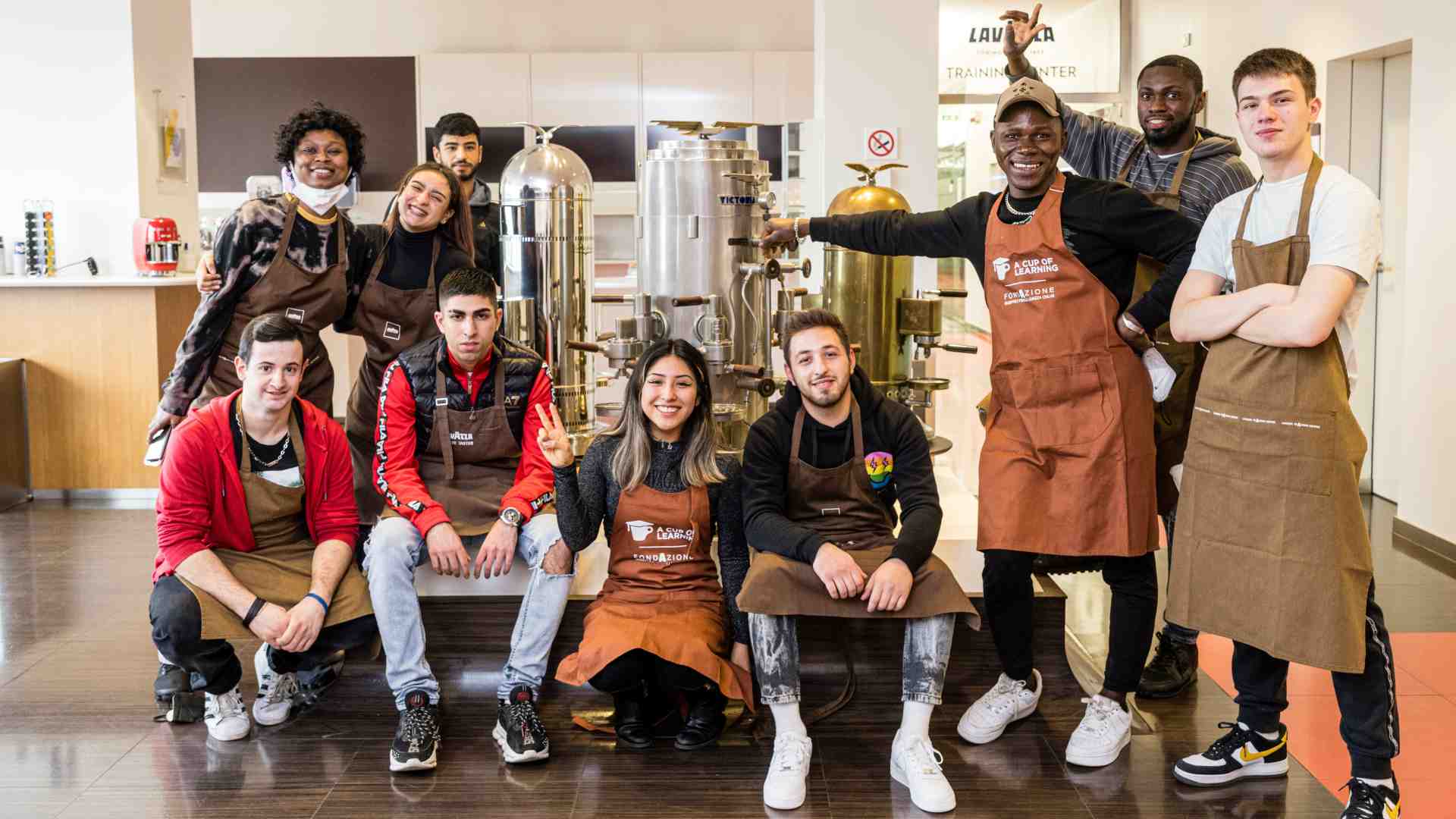 Immagine di L'accoglienza in un caffè: da Lavazza l'asilo è formazione