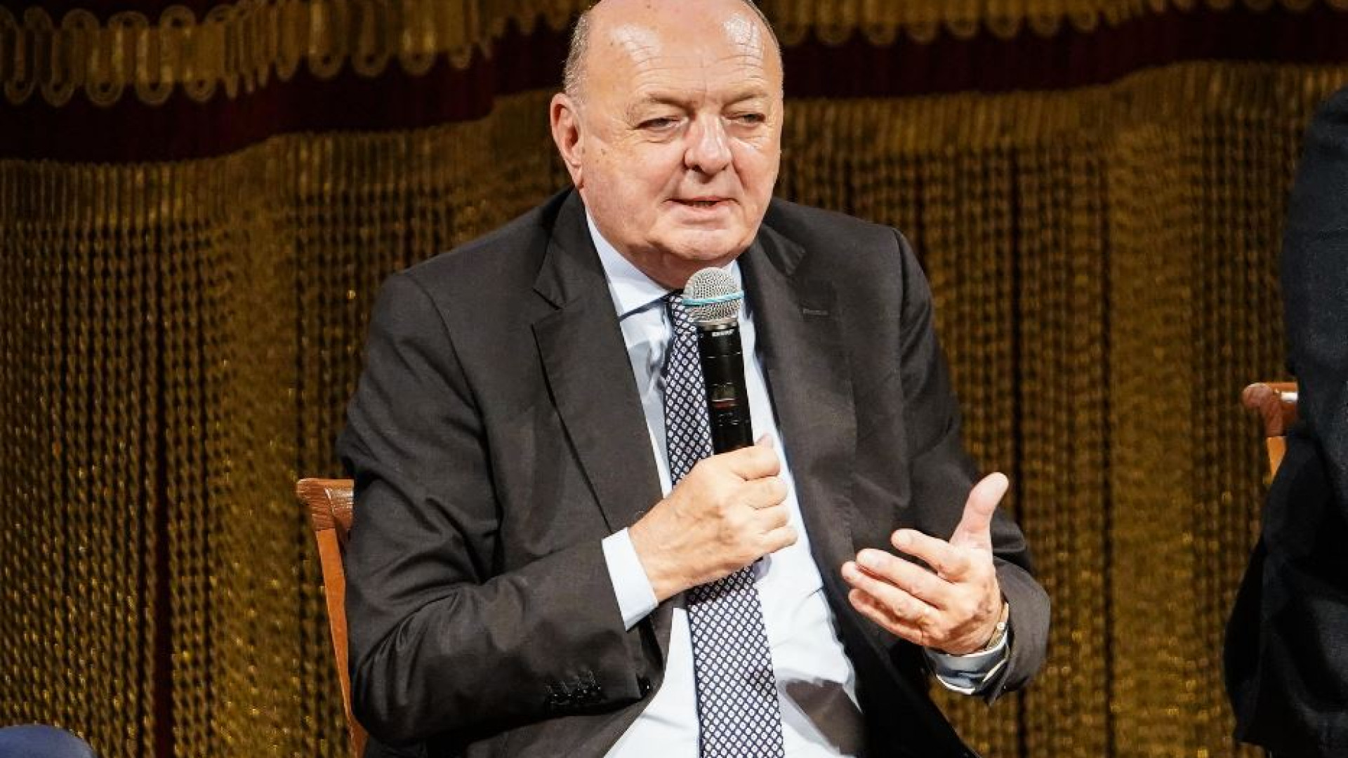 Immagine di Il ministro dell'Ambiente Pichetto ai giovani: aiutateci a salvare il mondo