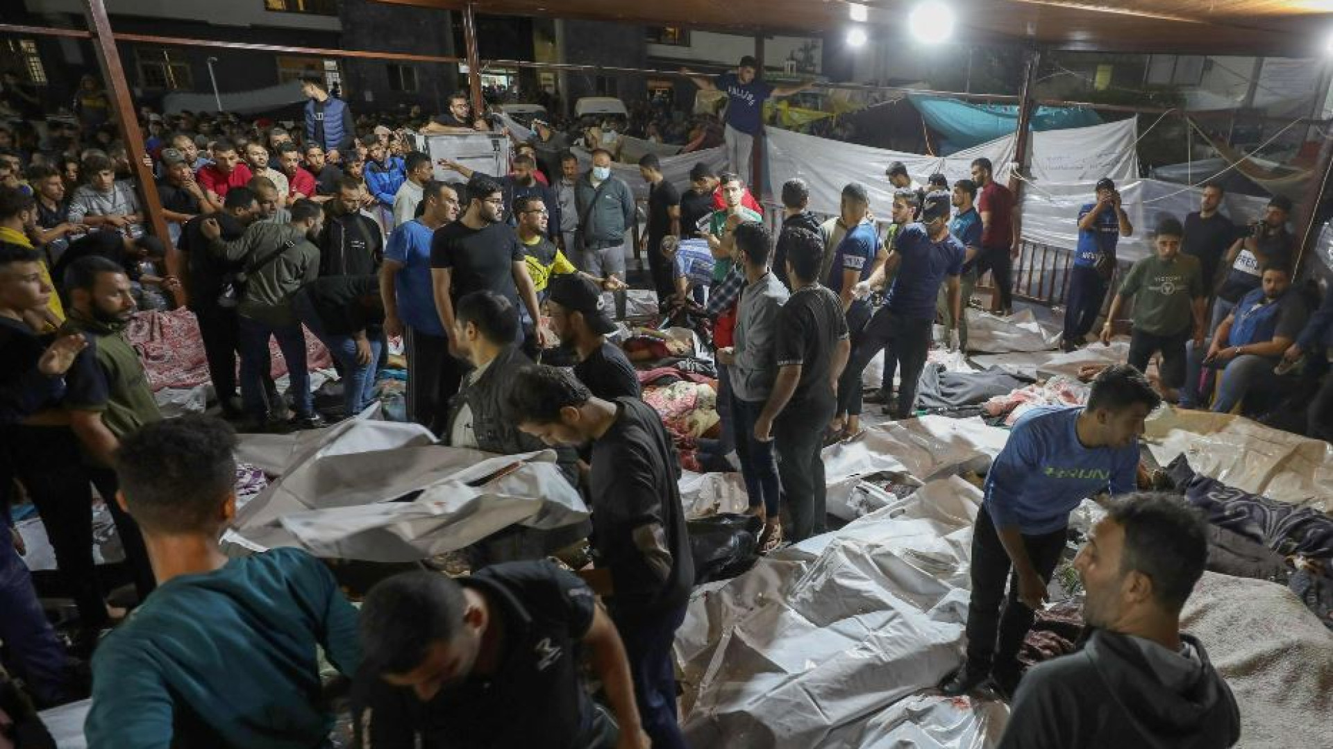 Immagine di Strage in un ospedale a Gaza. Scambio di accuse tra Hamas e Israele